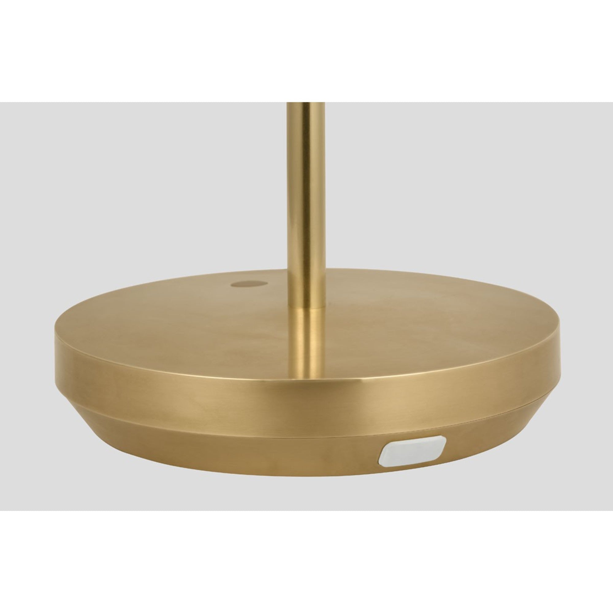 Tepa Short Accent Rechargeable Table Lamp, 120-240V, Hand Rubbed Antique Brass Finish - Bees Lighting