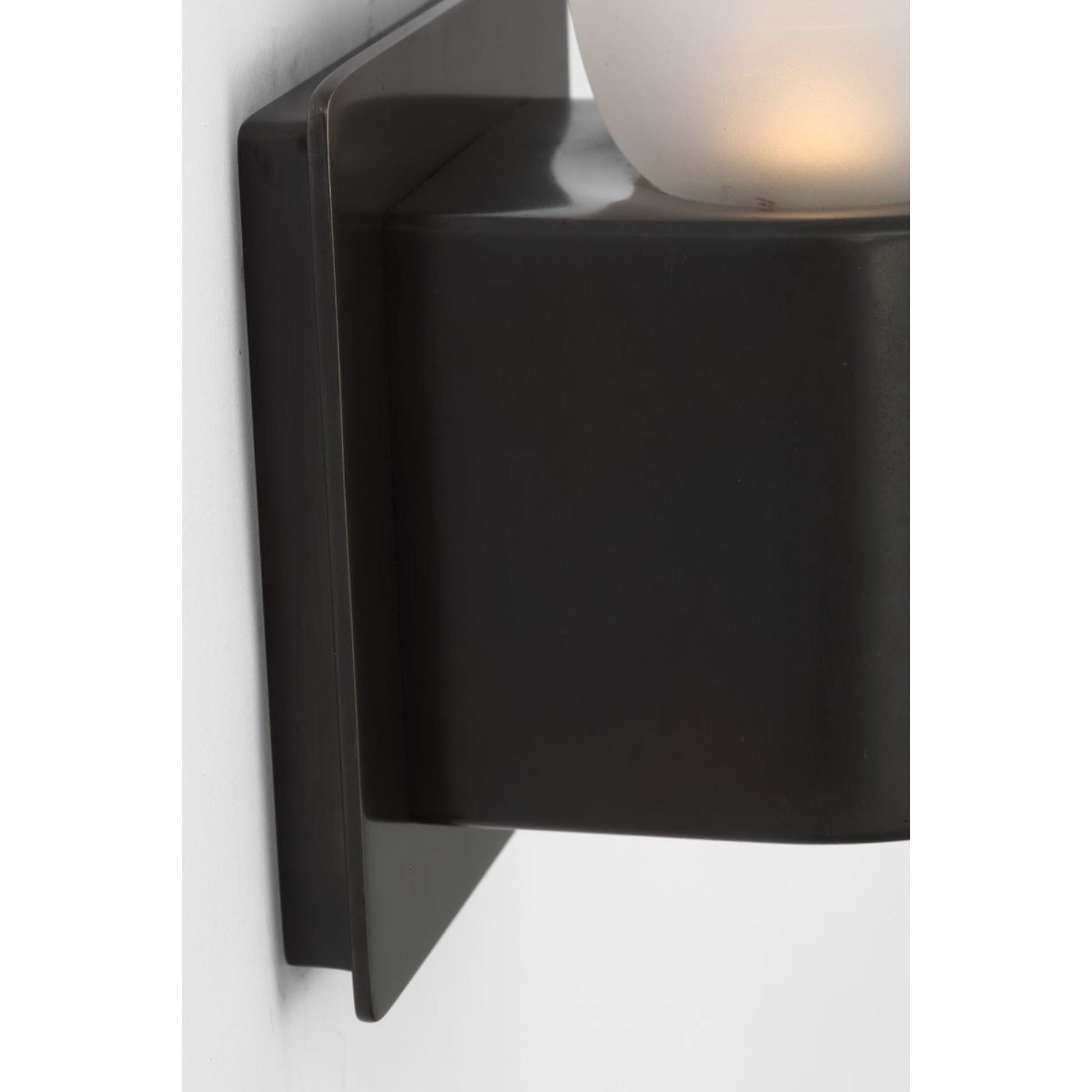 Volver 12" LED Small Single Sconce, 120-277V, Bronze Finish - Bees Lighting