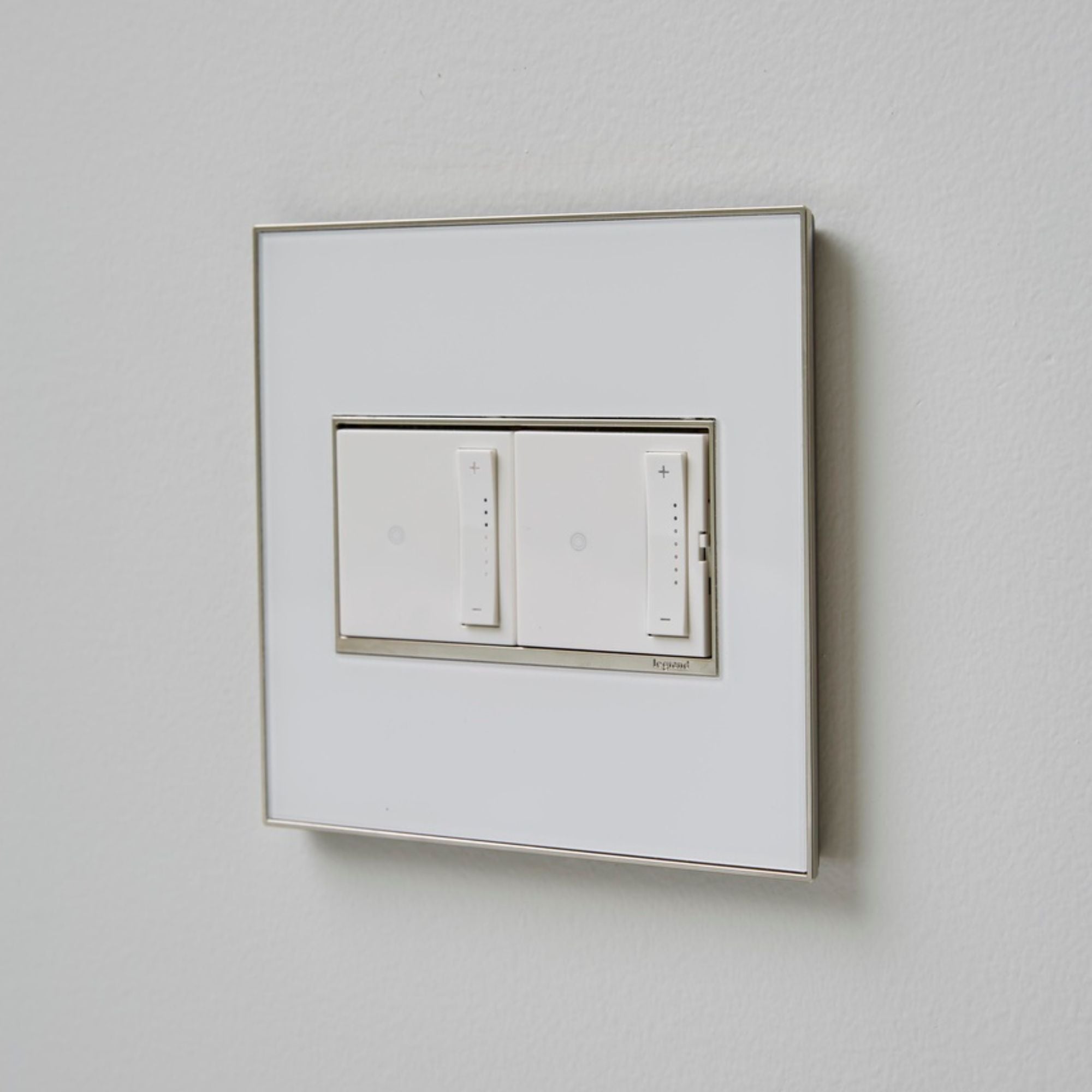 adorne SofTap Tru-Universal Dimmer Switch, 450-Watt LED, Single Pole/3-Way, White - Bees Lighting