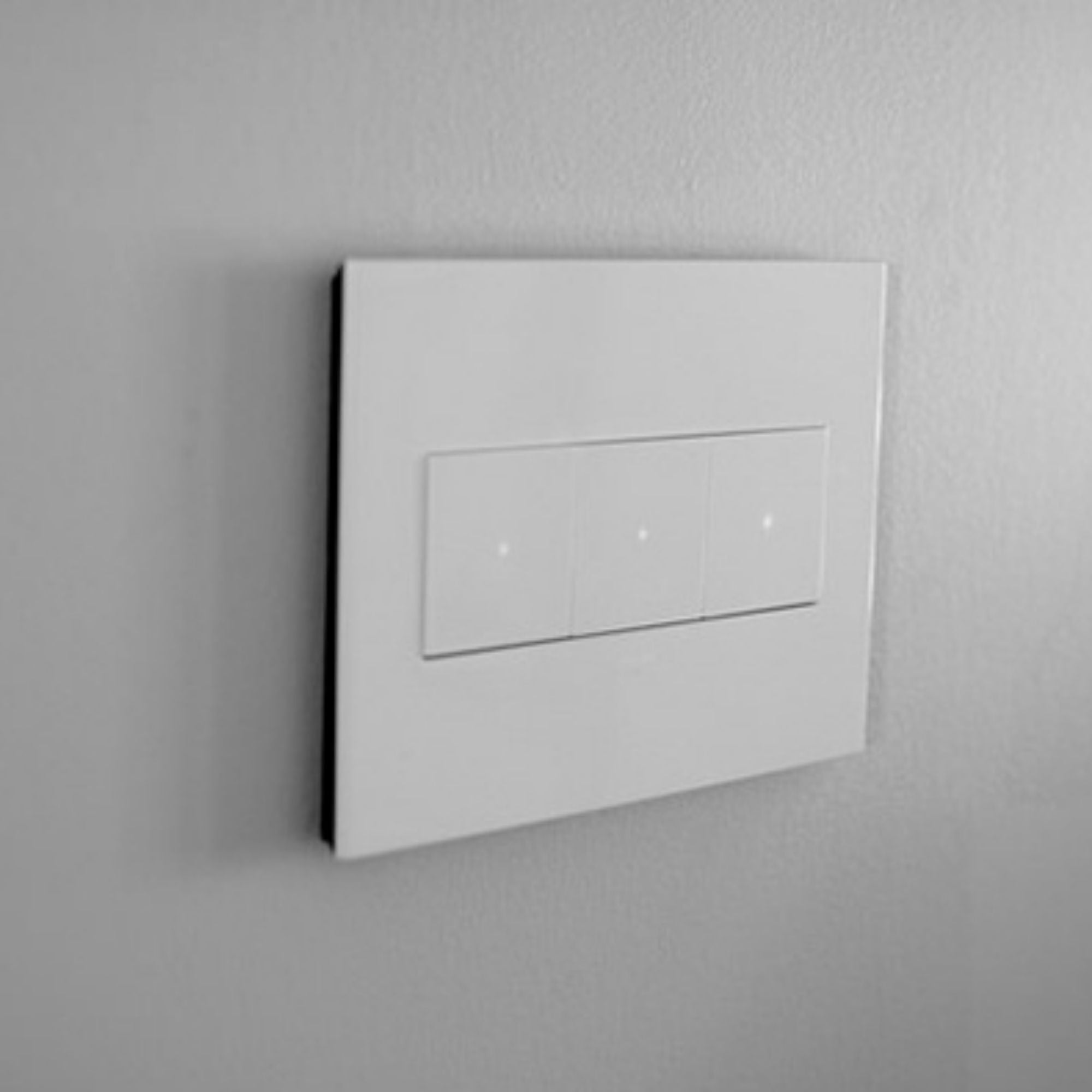adorne 3-Gang Screwless Wall Plate, Glossy White - Bees Lighting