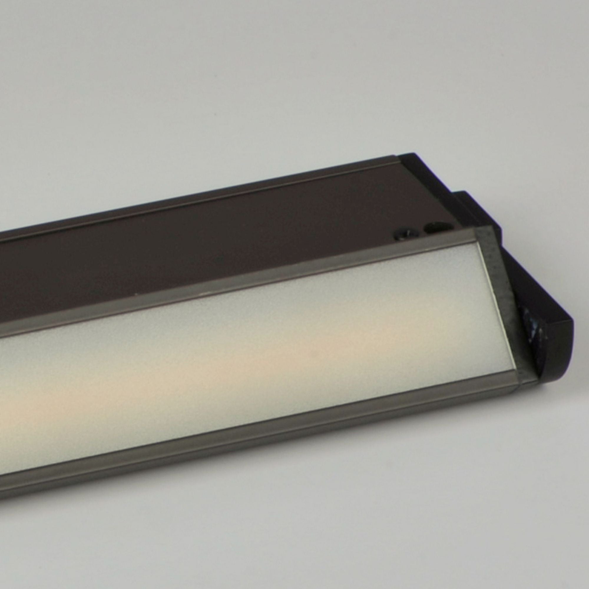 CounterMax 5K 6 Inch LED Under Cabinet Light, 2700K to 5000K, 360 Lumens, 120V, Bronze - Bees Lighting