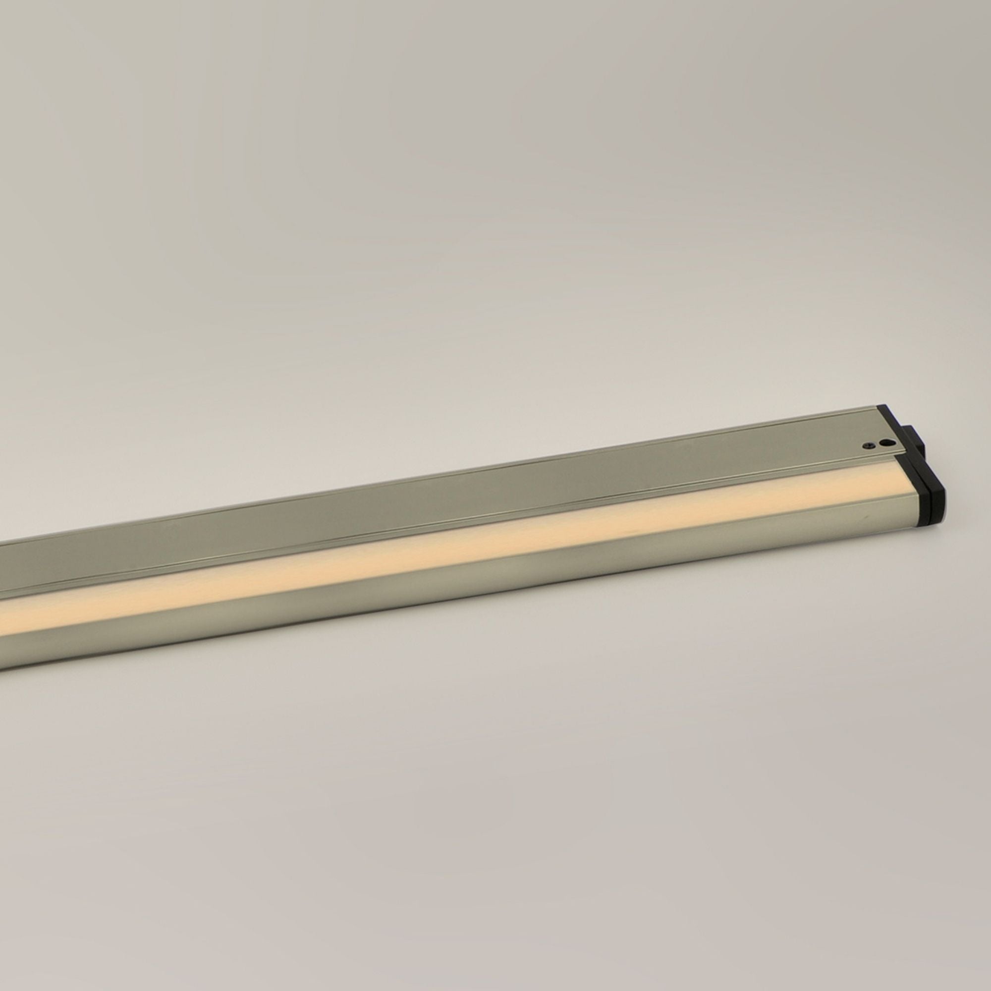 CounterMax 5K 36 Inch LED Under Cabinet Light, 2700K to 5000K, 2220 Lumens, 120V, Nickel - Bees Lighting