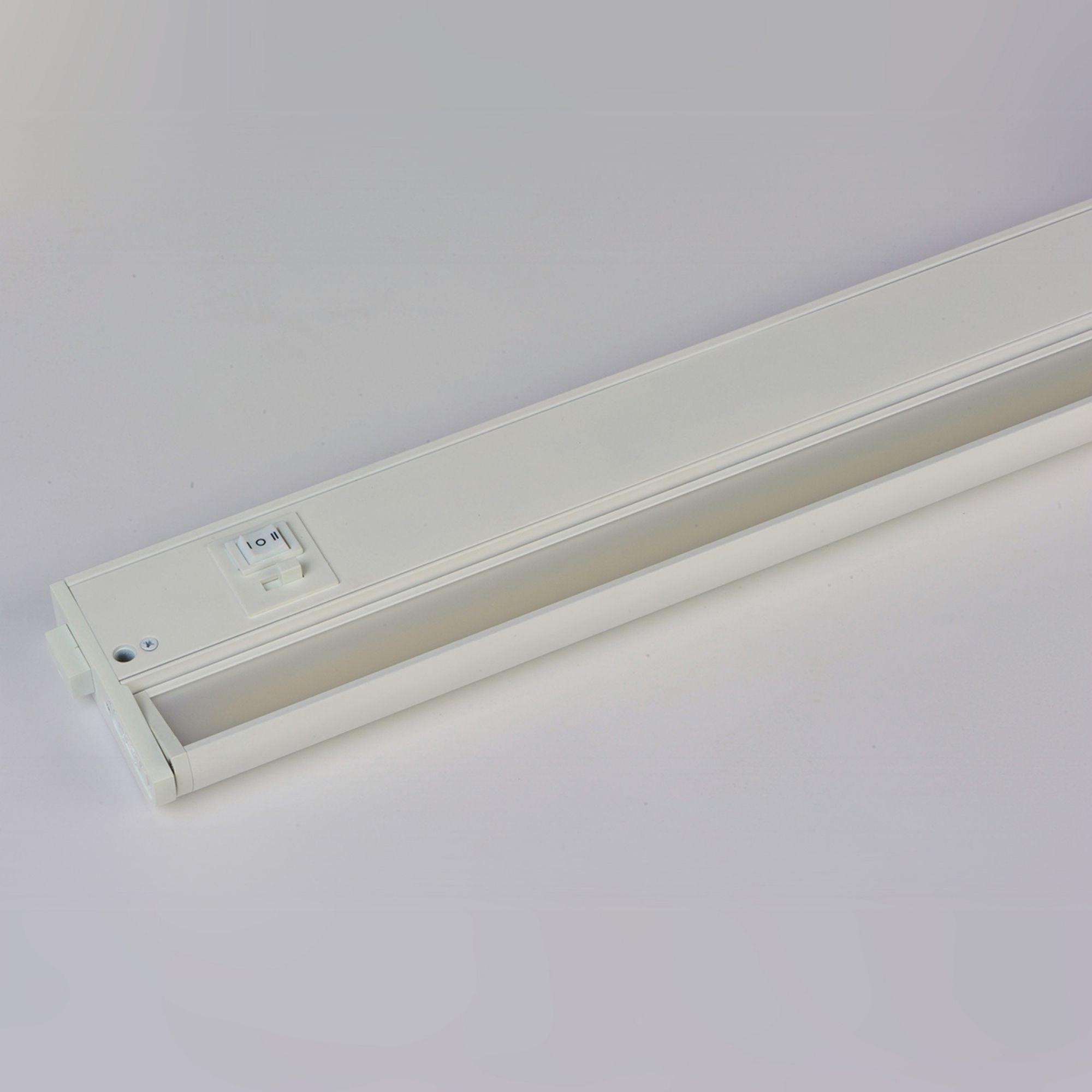 CounterMax 5K 36 Inch LED Under Cabinet Light, 2700K to 5000K, 2220 Lumens, 120V, White - Bees Lighting