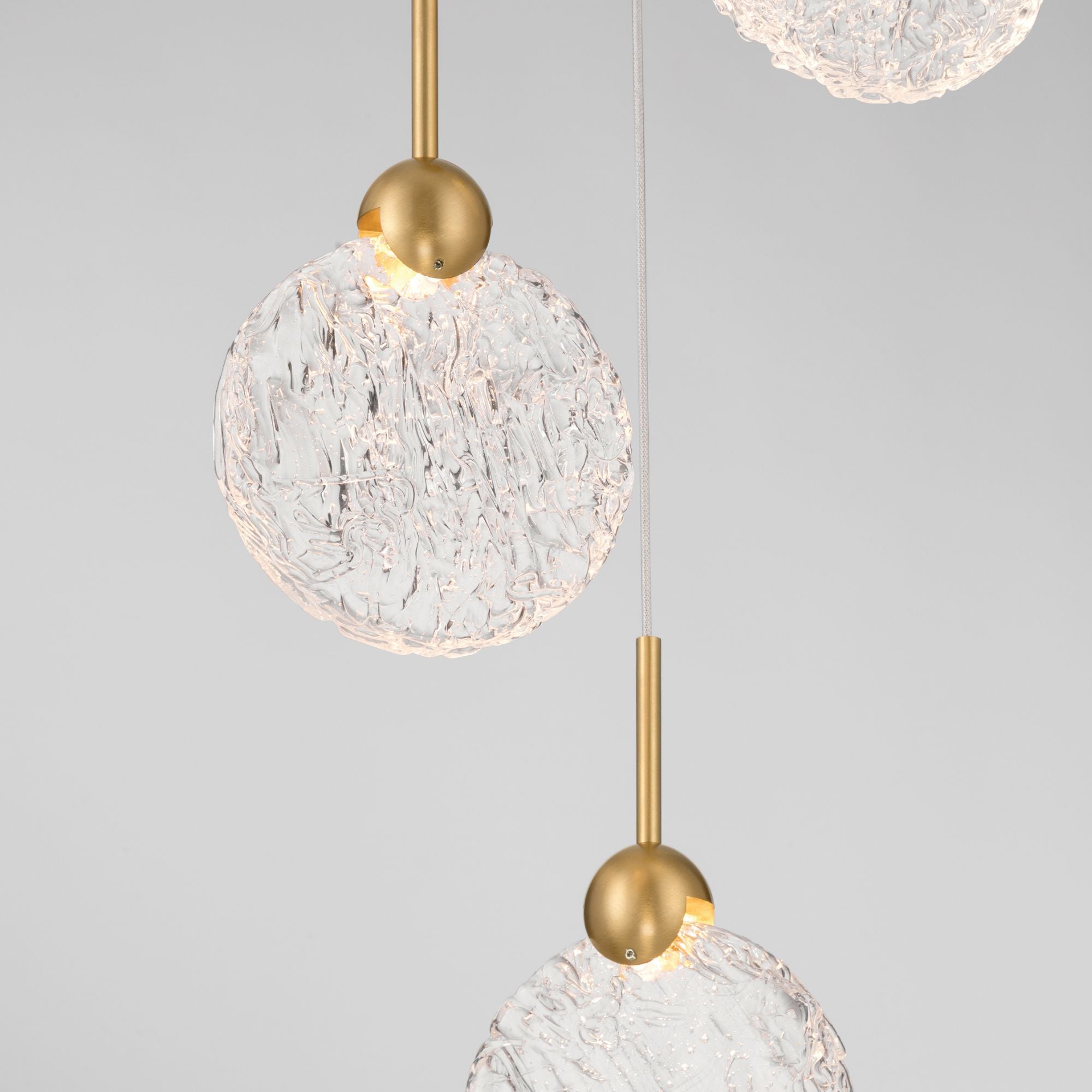 Metropolitan Briselle 10.25 in. Integrated LED Pendant, Legacy Brass with Clear Textured Glass