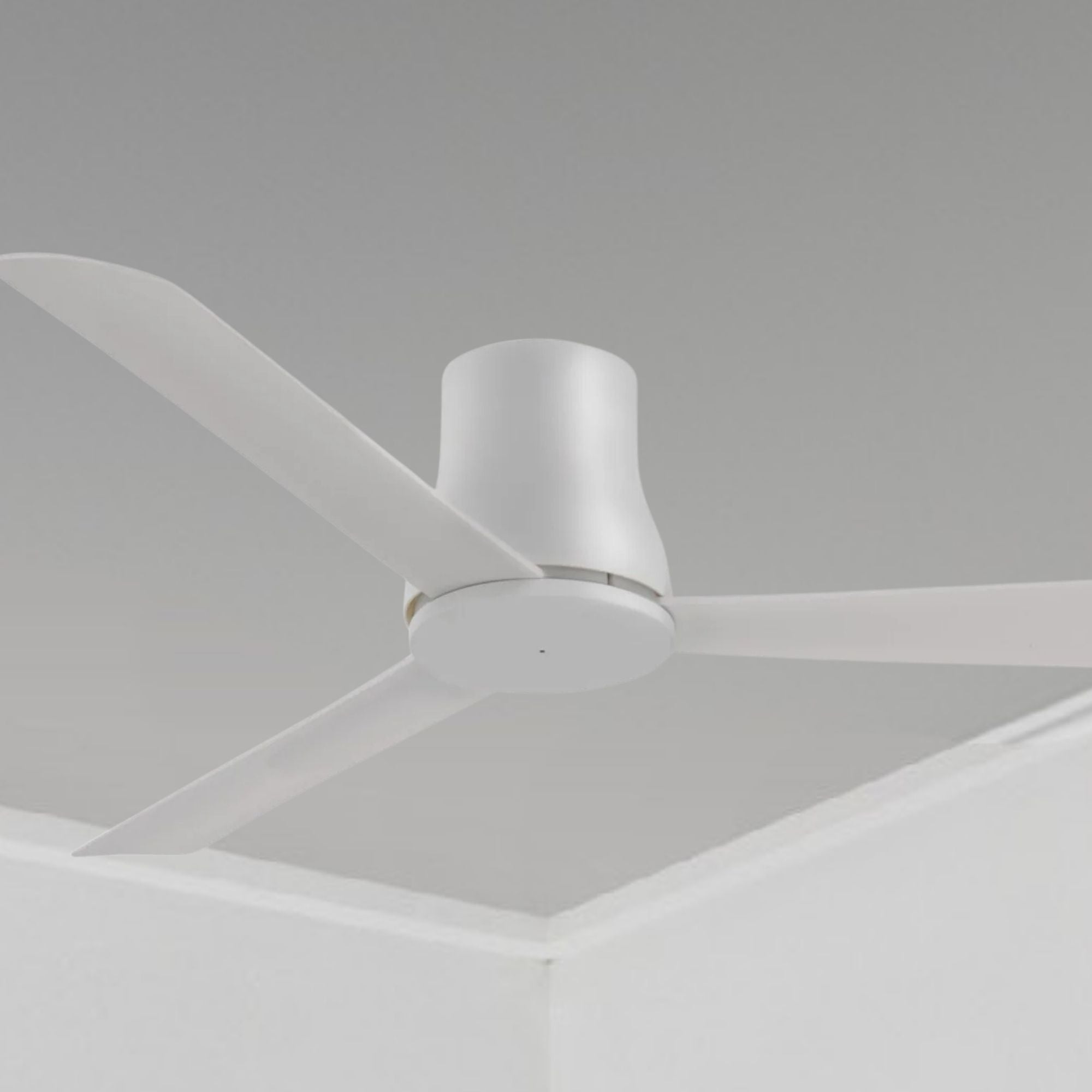 Minka Aire - Simple Flush 52" Gray Outdoor Ceiling Fan with Remote | Bees Lighting