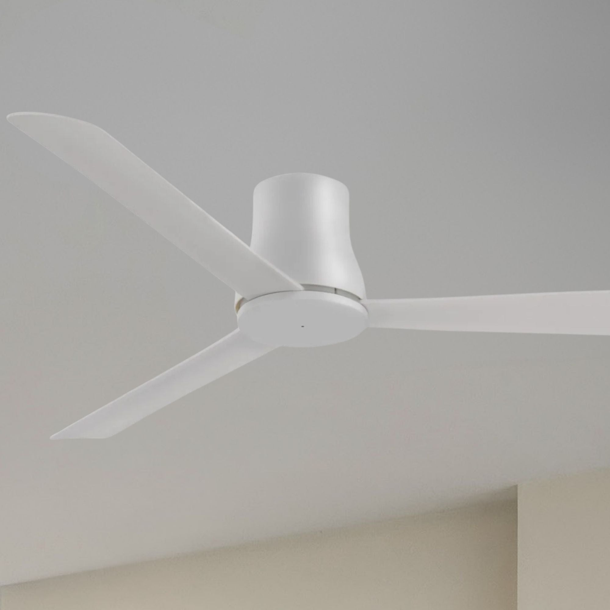 Minka Aire - Simple Flush 60" Gray Wet Rated Ceiling Fan with Remote | Bees Lighting