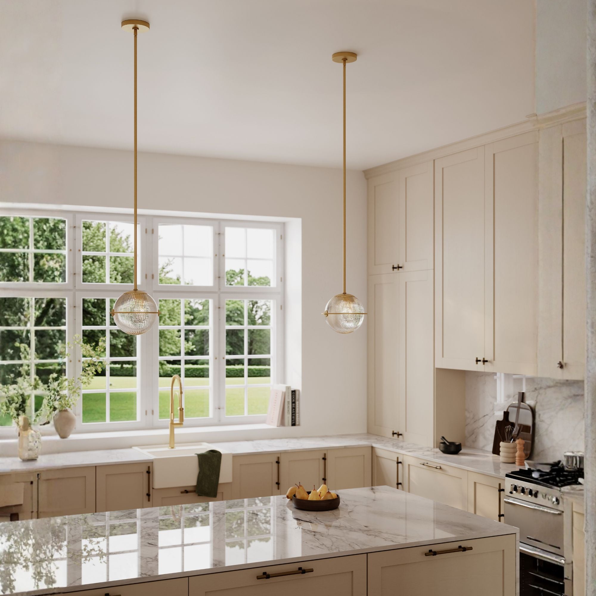 Minka-Lavery Luniva 9 in. Mini Pendant, Legacy Brass with Clear Square Textured Glass