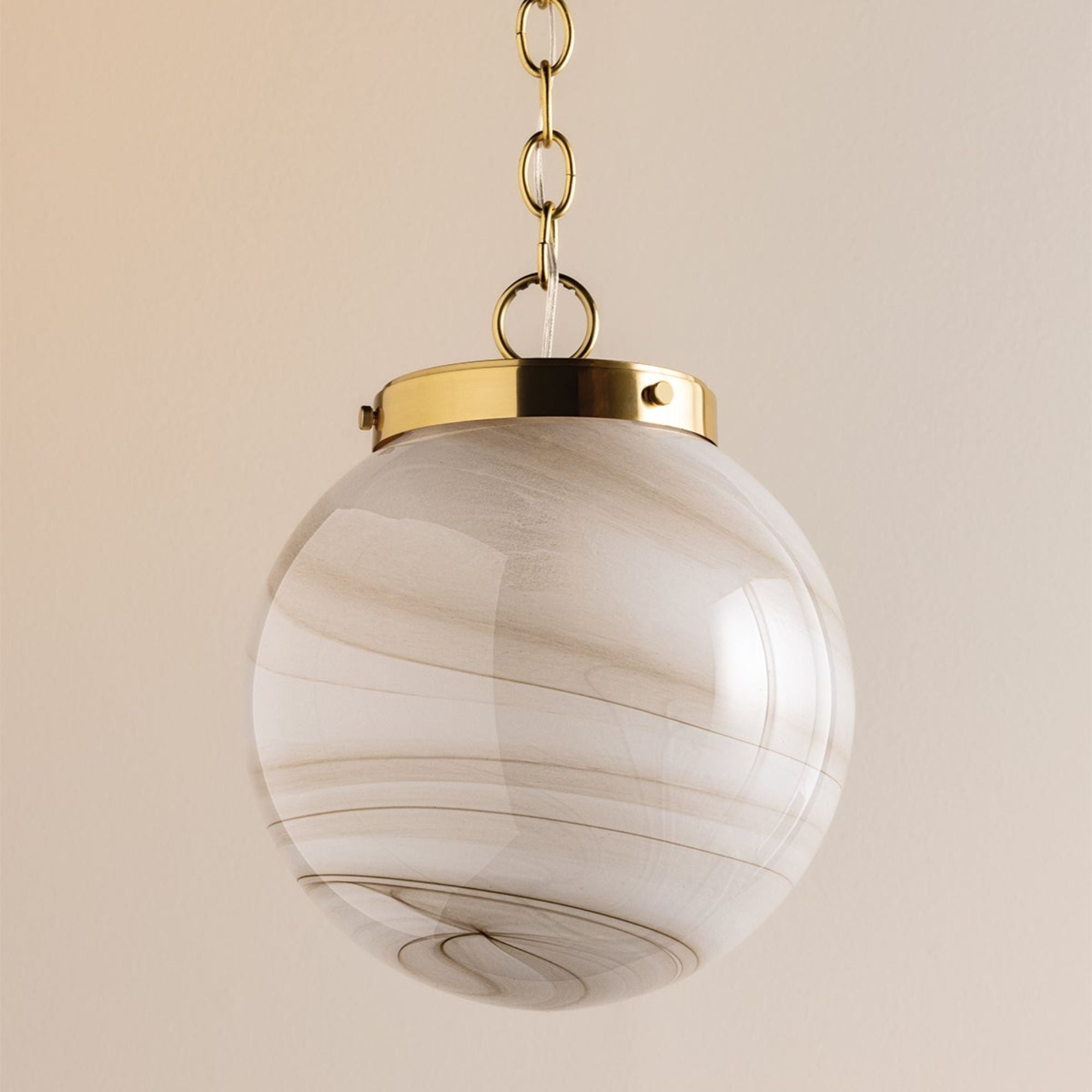 Ambra 15" Pendant, Aged Brass Finish