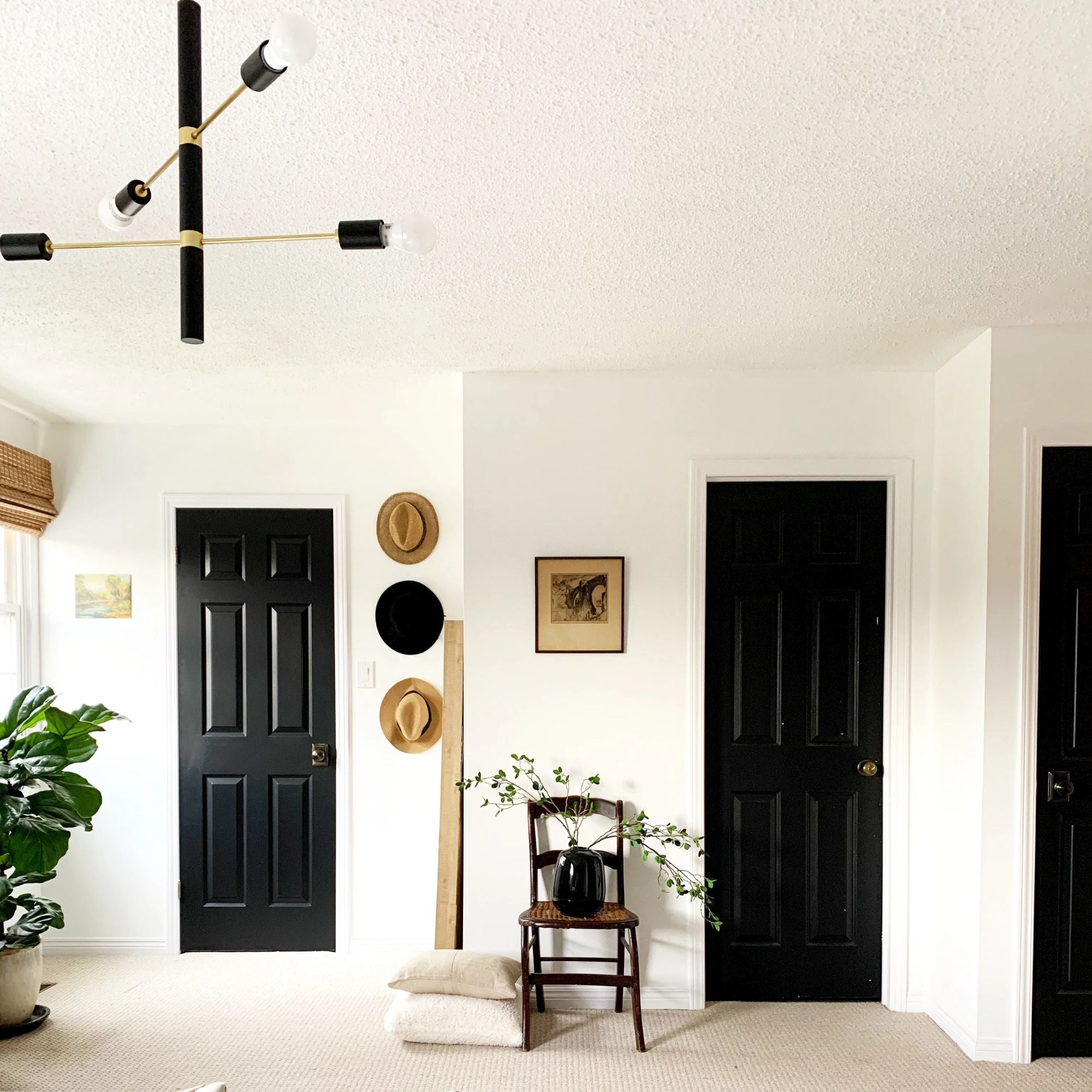 Astrid 24" 4-Light Chandelier, Aged Brass/Black Finish