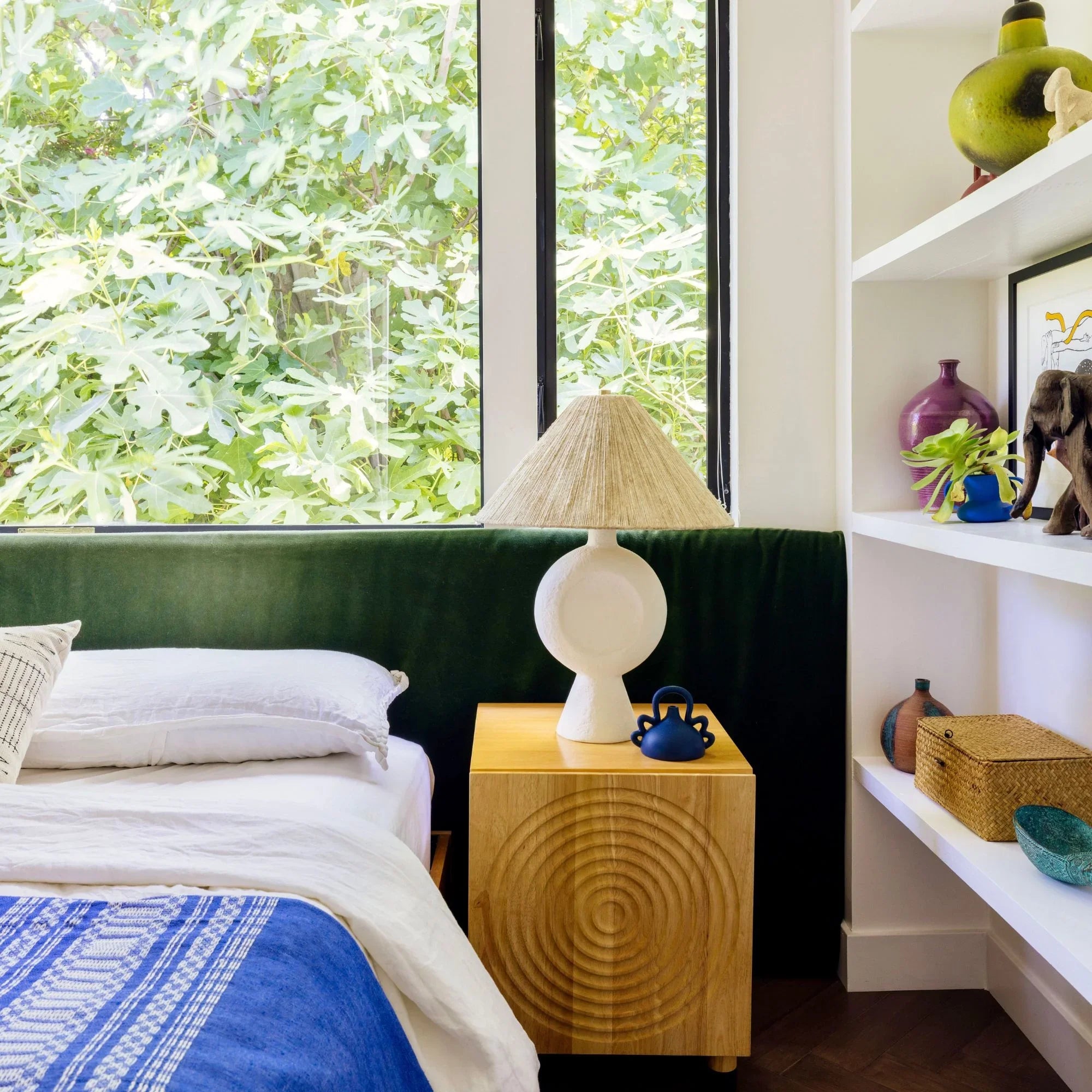 Centella 24" Table Lamp, Aged Brass/White Plaster Finish