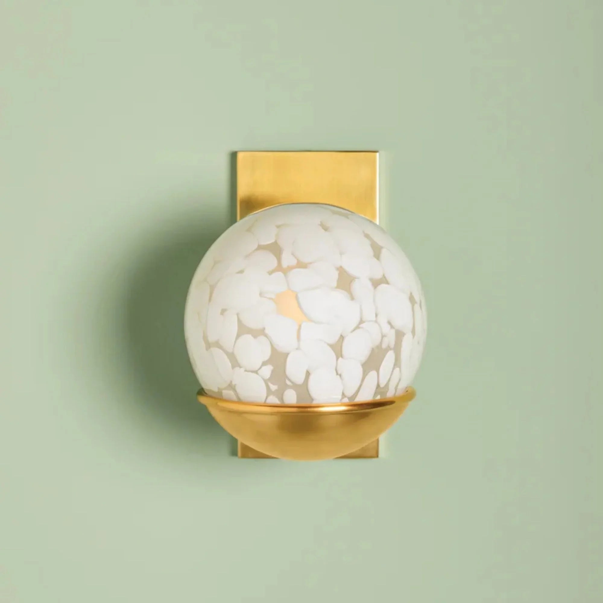 Cleo 10" Wall Sconce, Aged Brass Finish