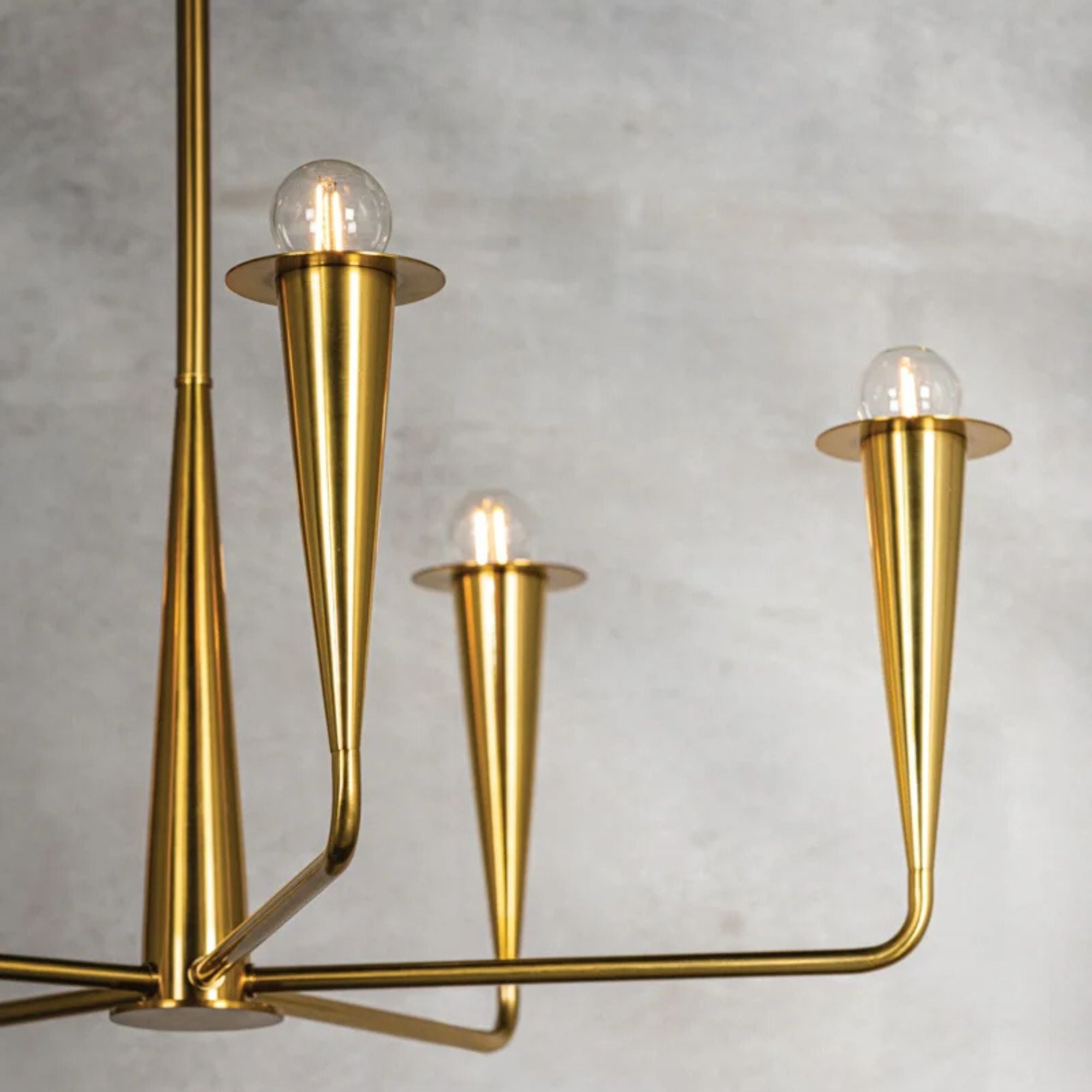 Danna 30" 5-Light Chandelier, Aged Brass Finish