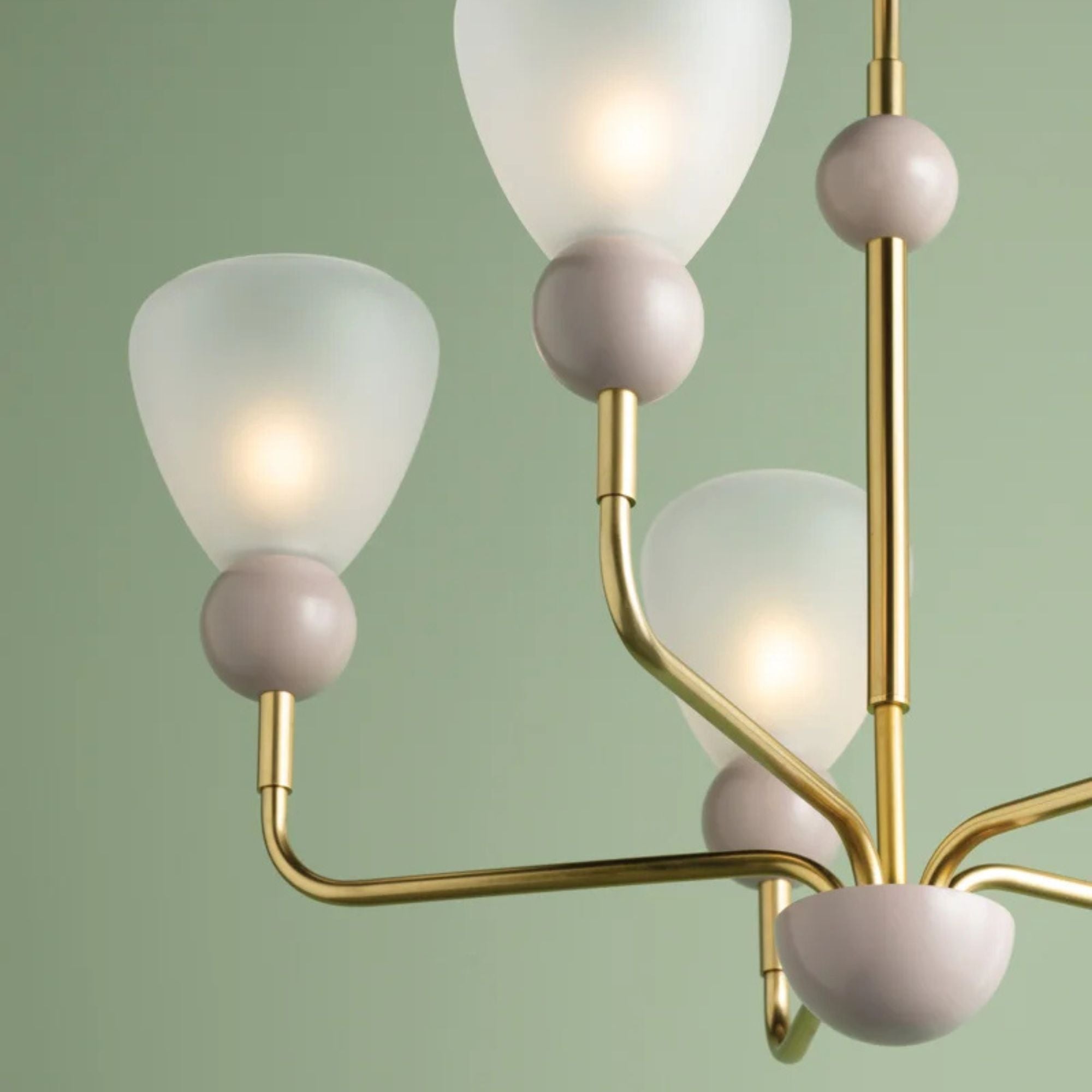 Doreen 27" 5-Light Chandelier, Aged Brass/Soft Peignoir Finish