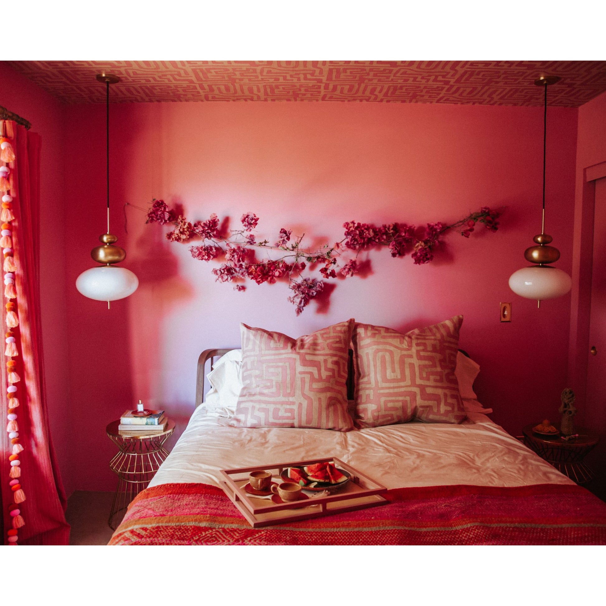 Mitzi - Elsie 21" Pendant, Aged Brass Finish | Bees Lighting