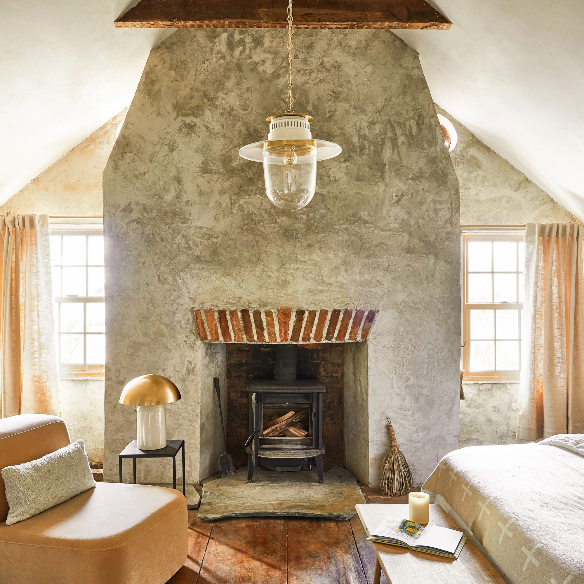 Mitzi - Gaia 17" 2-Light Table Lamp, Aged Brass/Ceramic White Crackle Finish | Bees Lighting