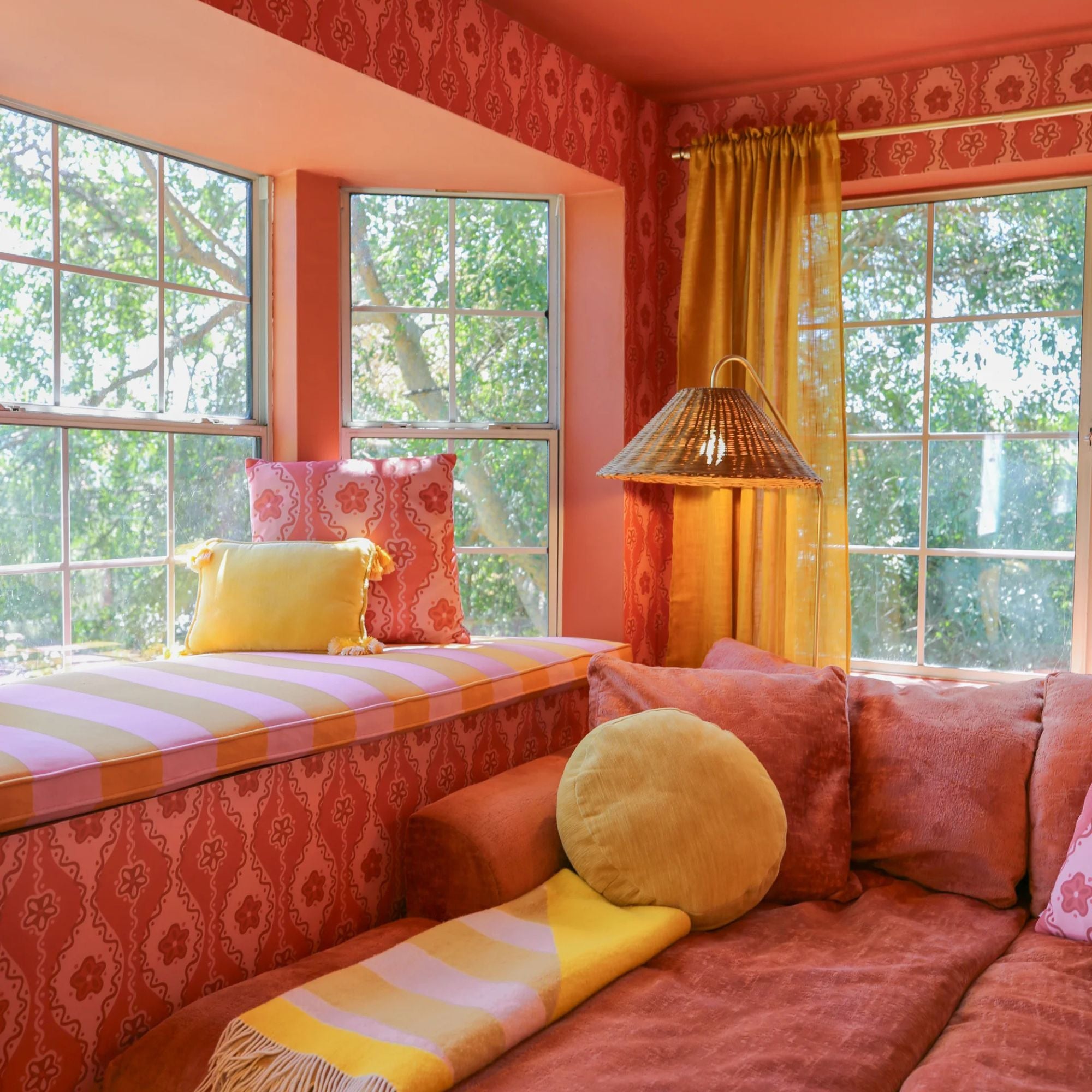 Lauren Floor Lamp Textured Black Combo & Aged Brass with Rattan Finish