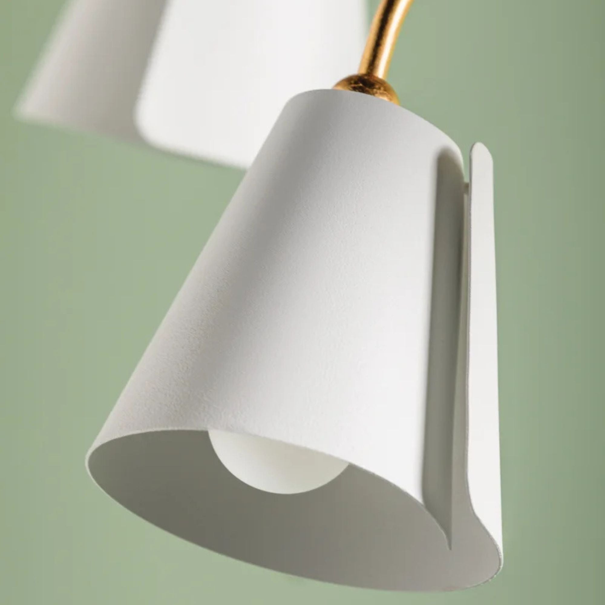 Lila 30" 5-Light Chandelier, Gold Leaf/Textured White Finish