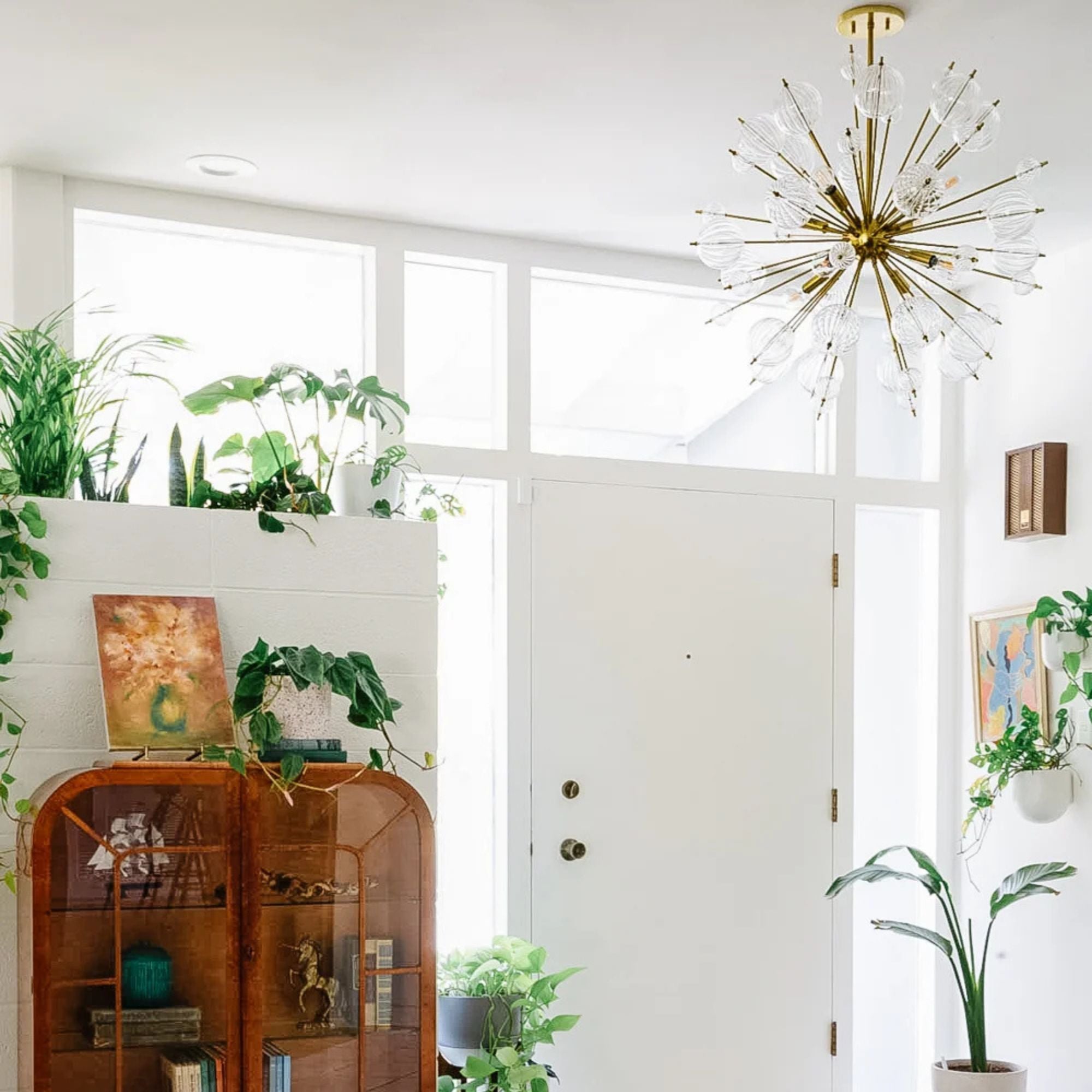 Linnea 30" 8-Light Chandelier, Aged Brass Finish