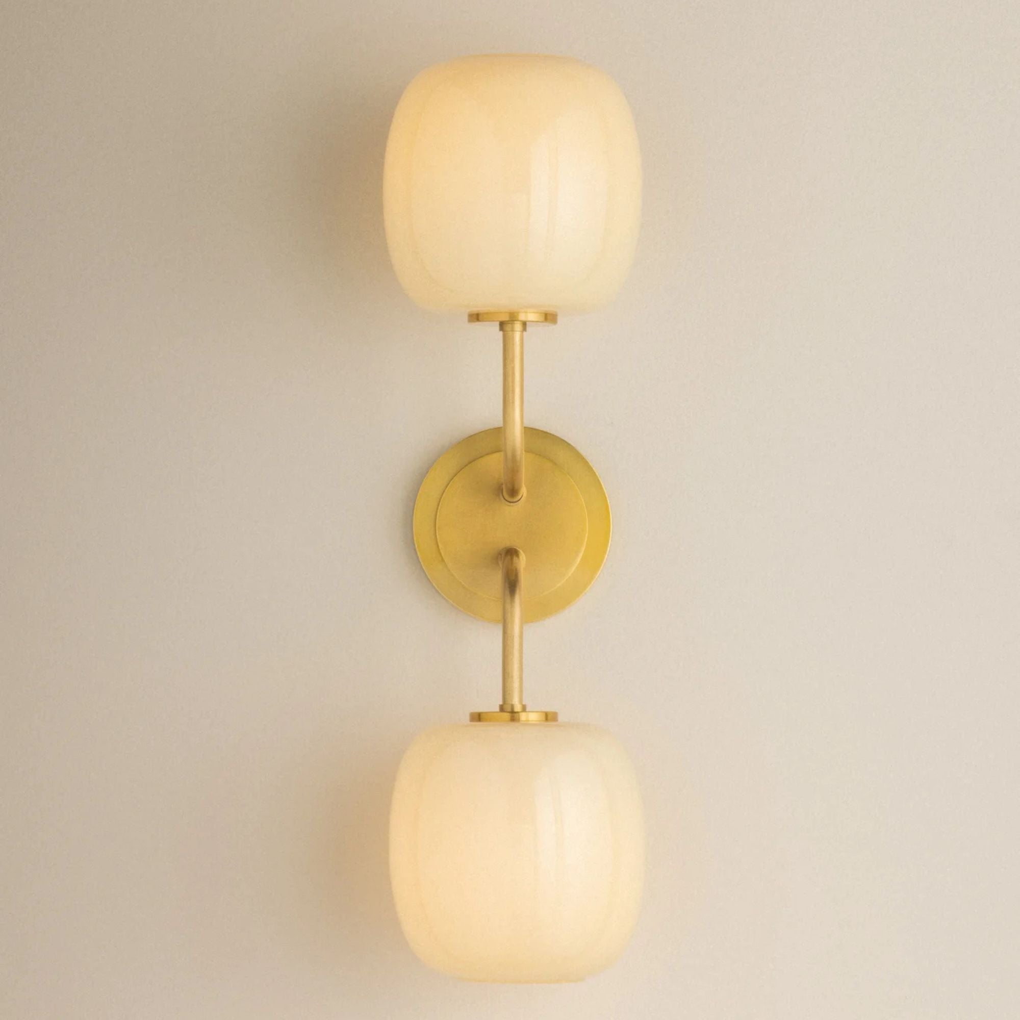 Mitzi Lisette 20.5 in. 2-Light Bathroom Vanity Light, Aged Brass