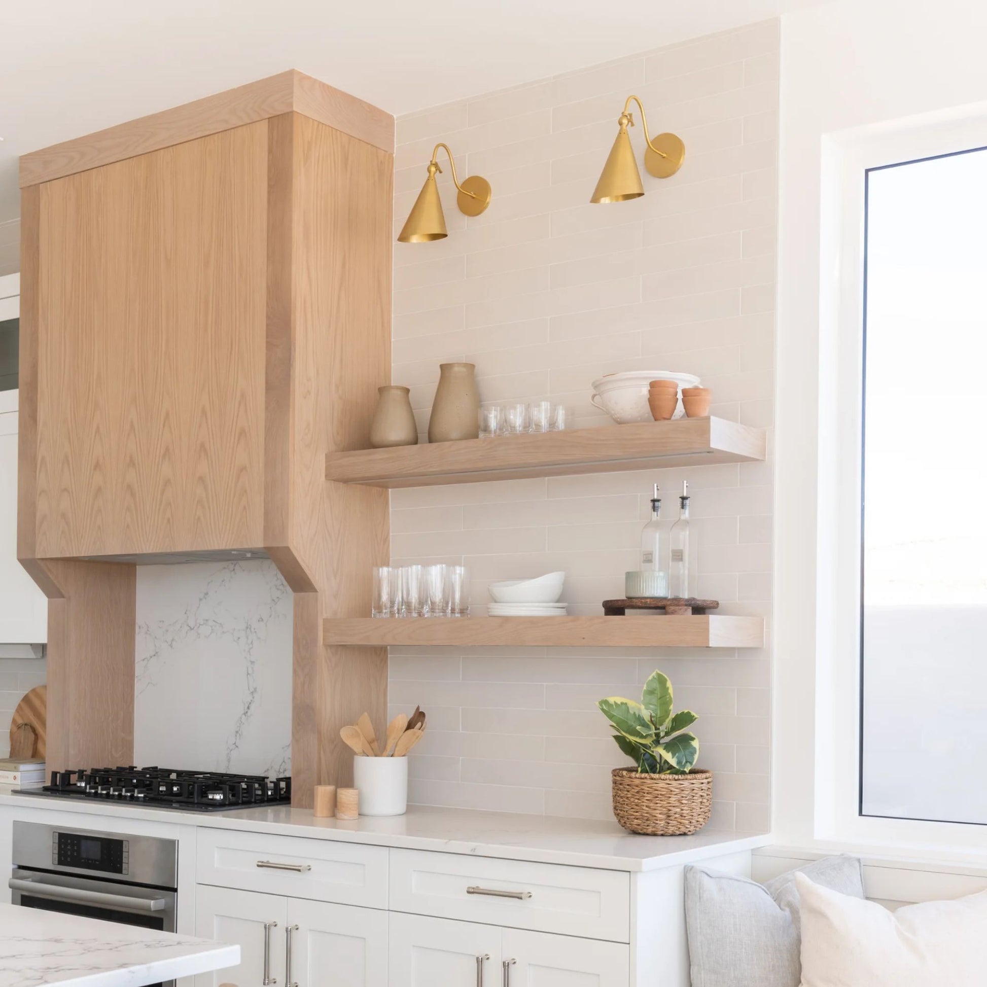 Mitzi - Lupe 12" Wall Sconce, Aged Brass Finish | Bees Lighting