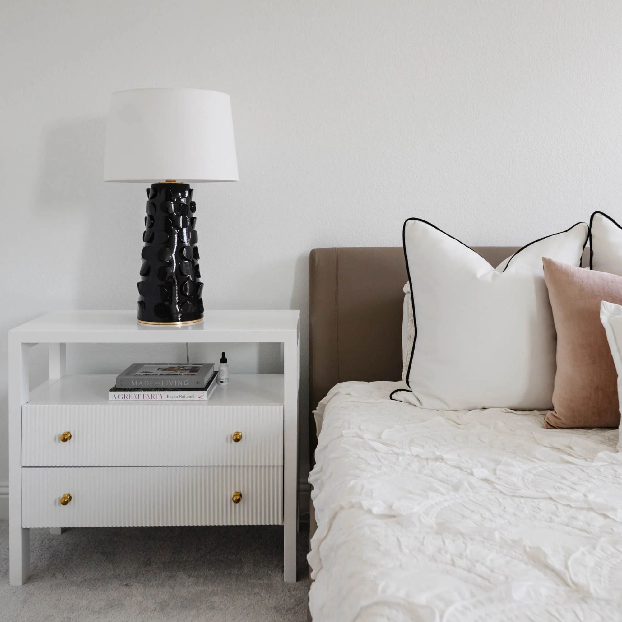 Naomi Table Lamp Black Lustro with Gold Leaf Combo Finish