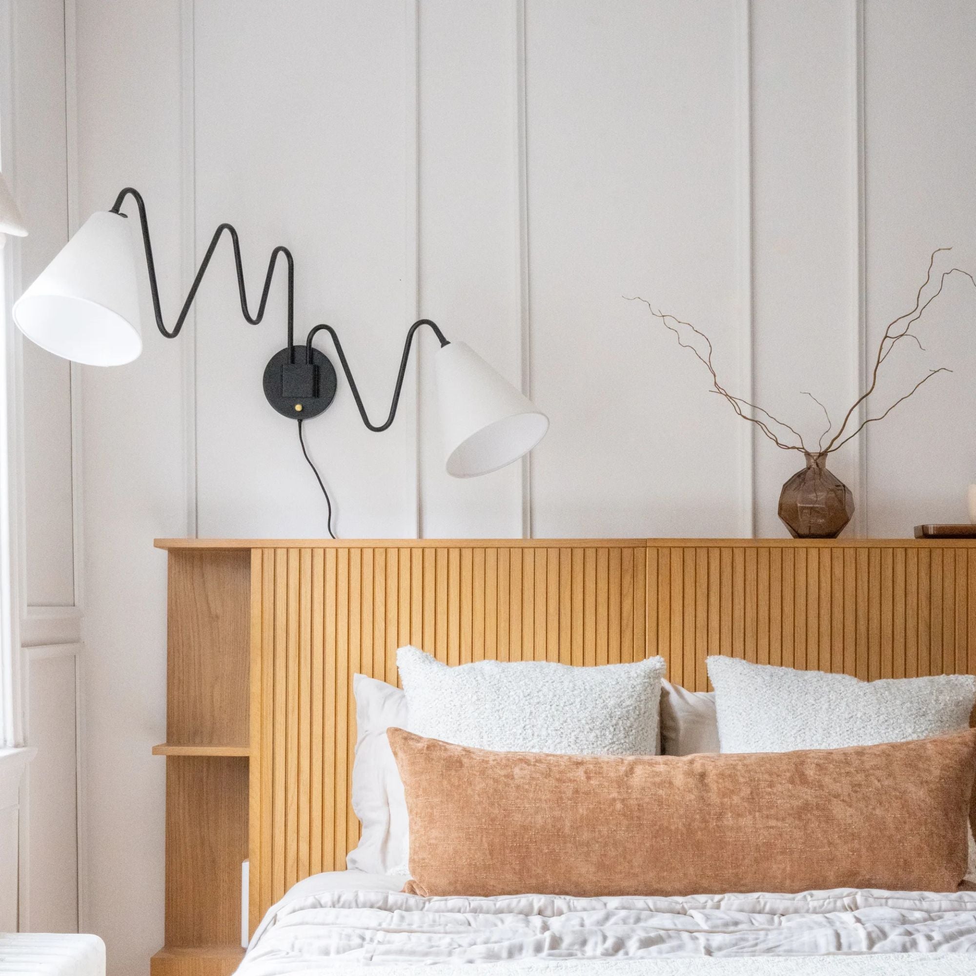 Onda 21" 2-Light Plug-in Sconce, Soft Black Finish