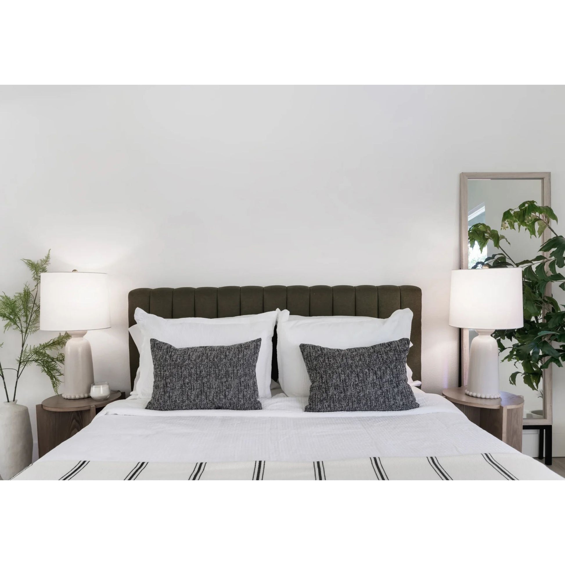 Mitzi - Rhea Table Lamp Ceramic Antique Ivory with Aged Brass Accents | Bees Lighting