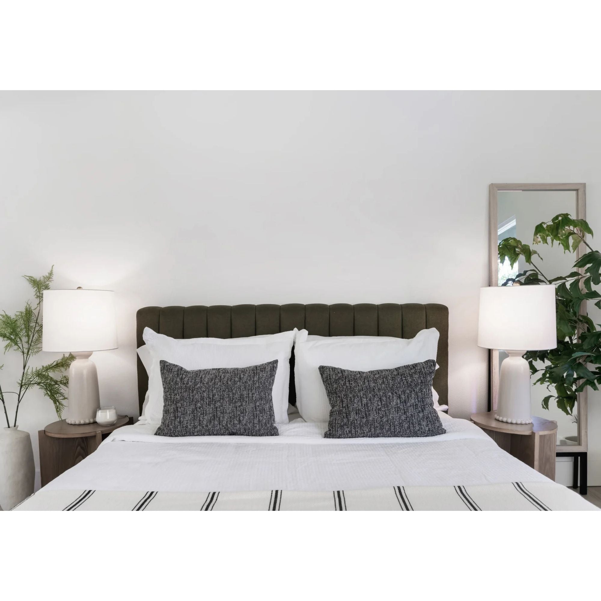 Mitzi - Rhea Table Lamp Ceramic Antique Ivory with Aged Brass Accents | Bees Lighting