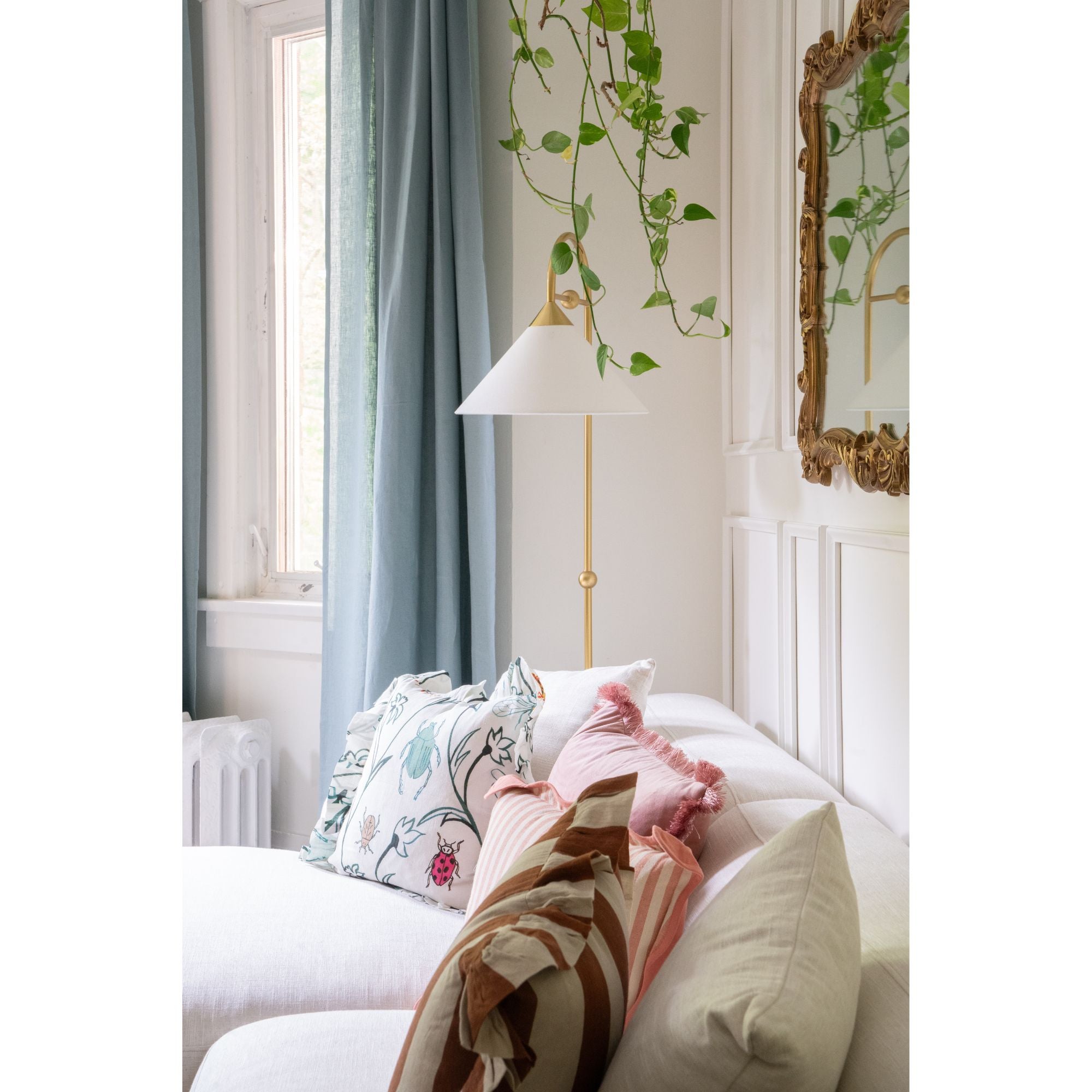 Sang 65" Floor Lamp, Aged Brass Finish