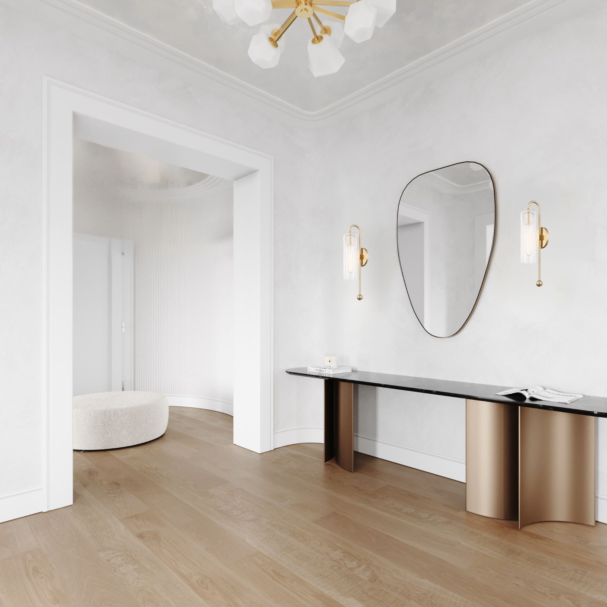 Skye 19" Wall Sconce, Aged Brass Finish