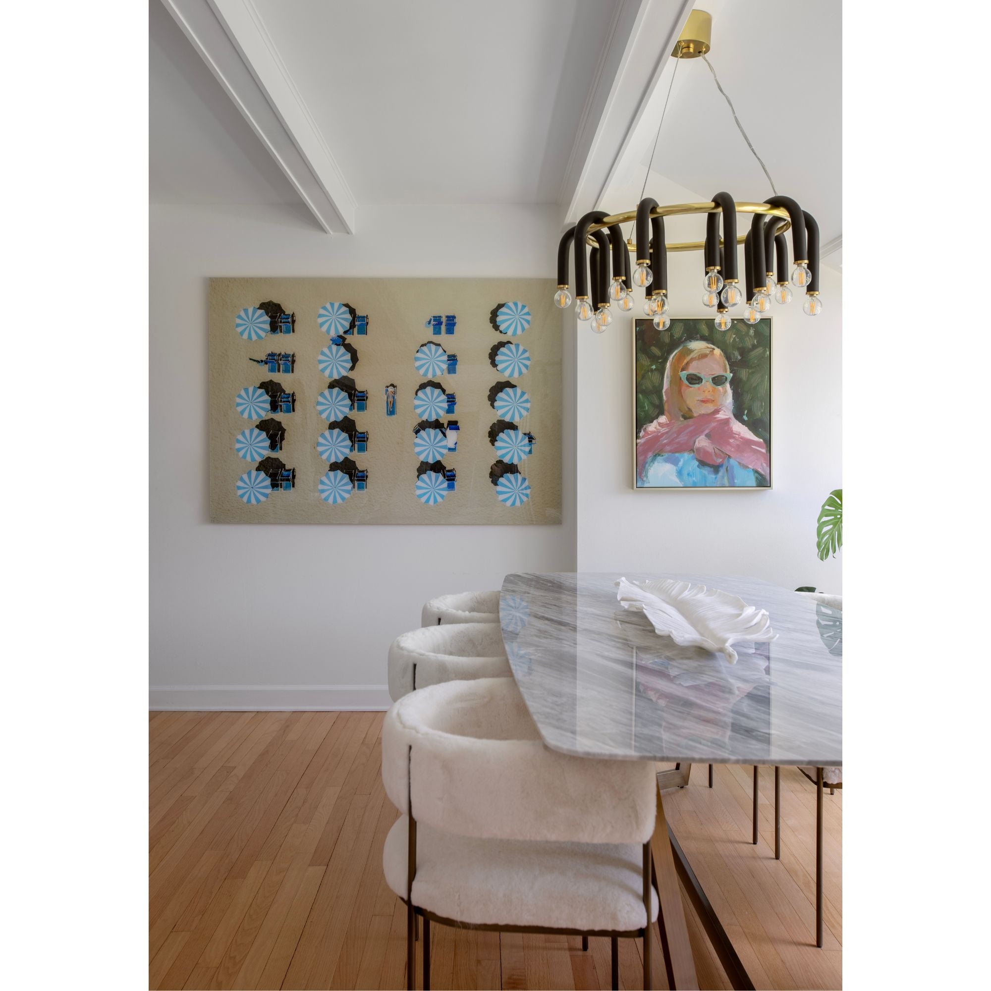 Mitzi - Whit 29" 20-Light Chandelier, Aged Brass/Black Finish | Bees Lighting