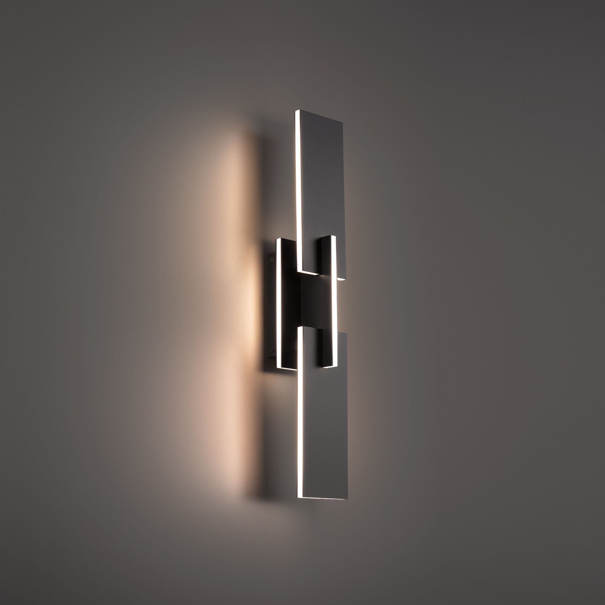 Amari 22" LED Wall Sconce, Black Finish - Bees Lighting
