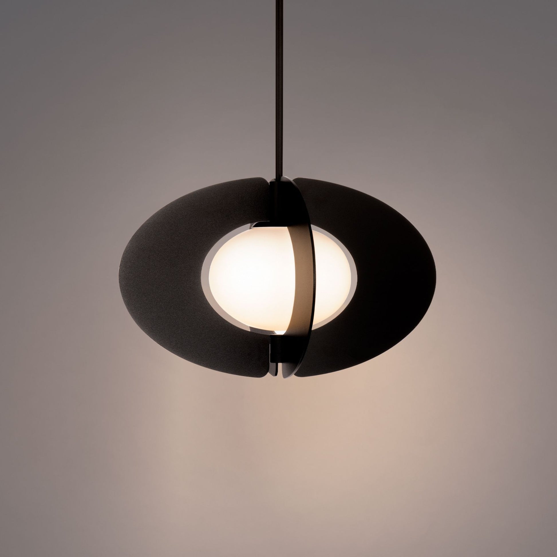 Echelon 16" LED Pendant, Black Finish - Bees Lighting