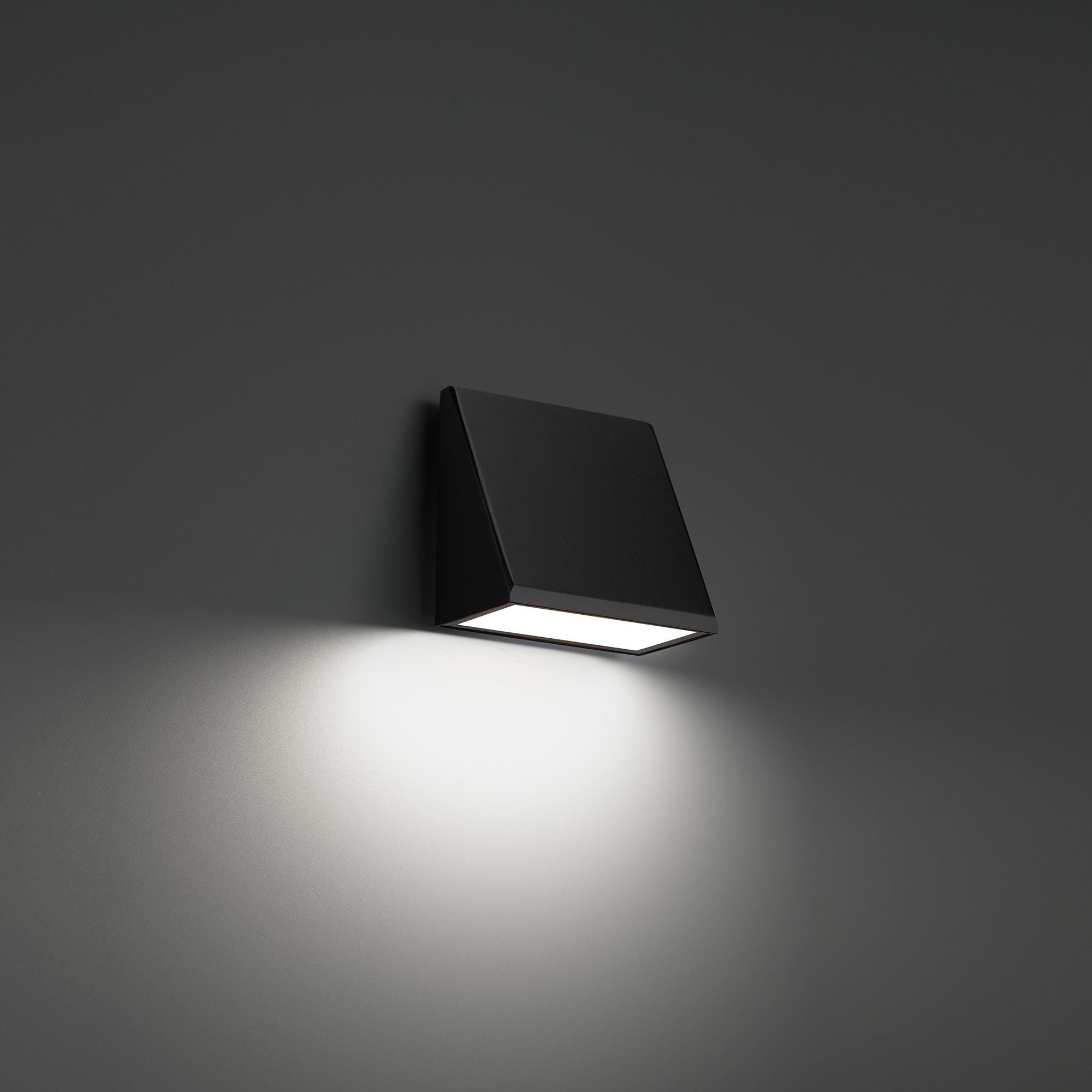 Flue 6" LED Outdoor Wall Sconce, Black Finish