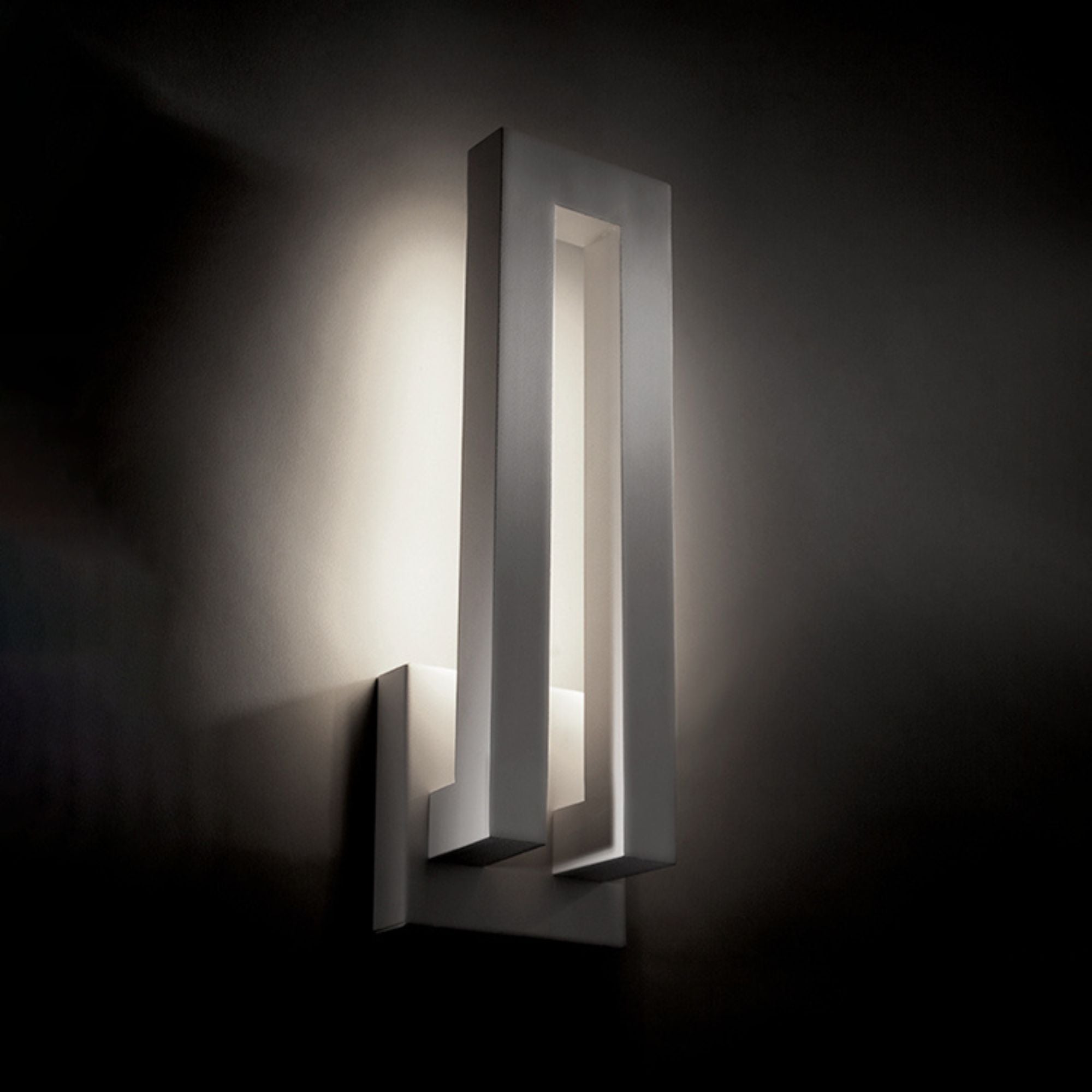 Forq 18" LED Outdoor Wall Sconce, Black Finish