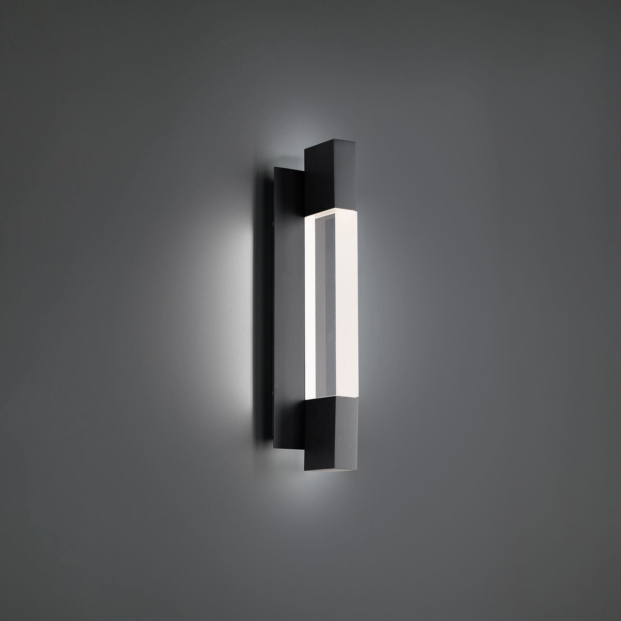 Heliograph 18" LED Outdoor Wall Sconce, Black Finish
