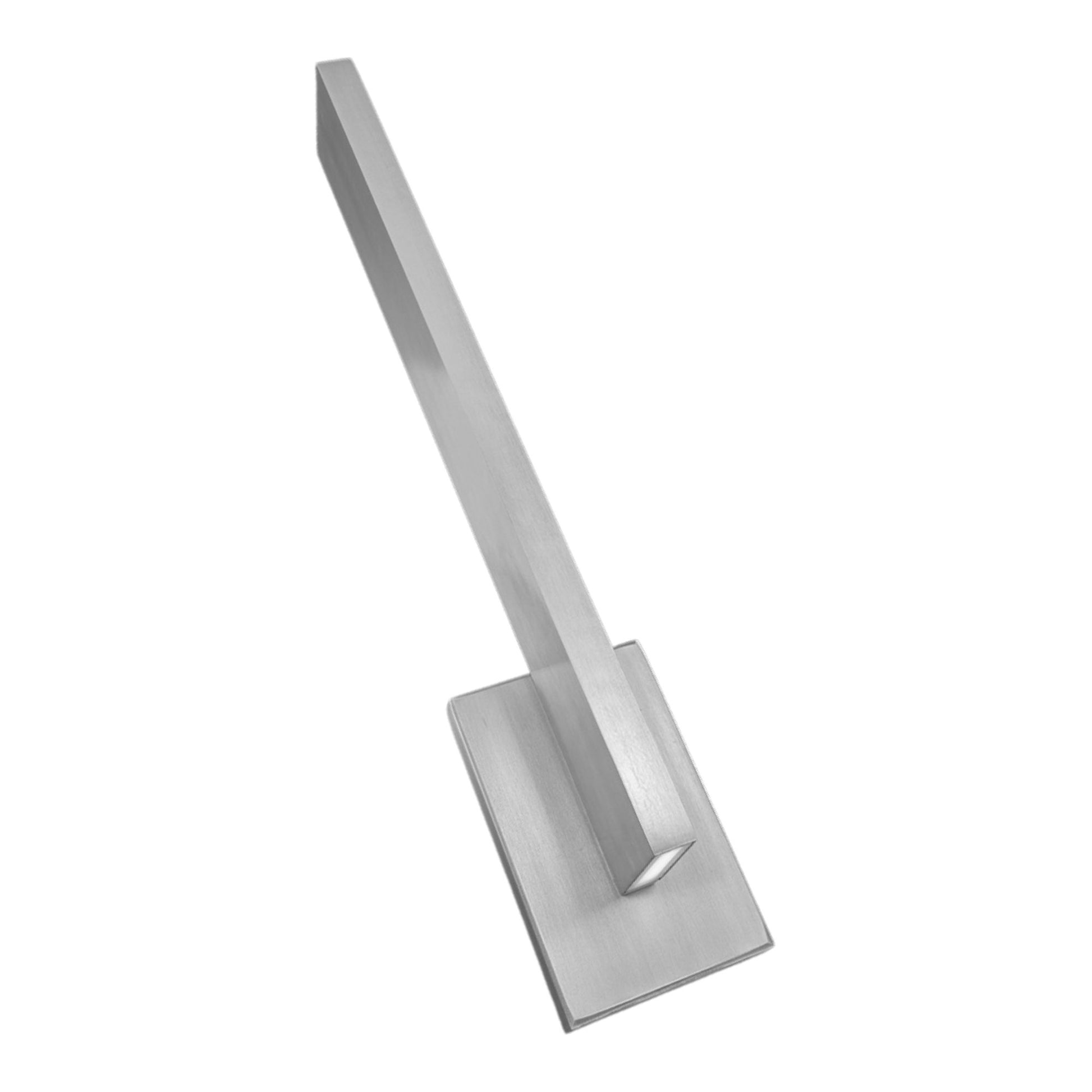 Mako 22" LED Outdoor Wall Sconce, 3000K, Brushed Aluminum Finish - Bees Lighting