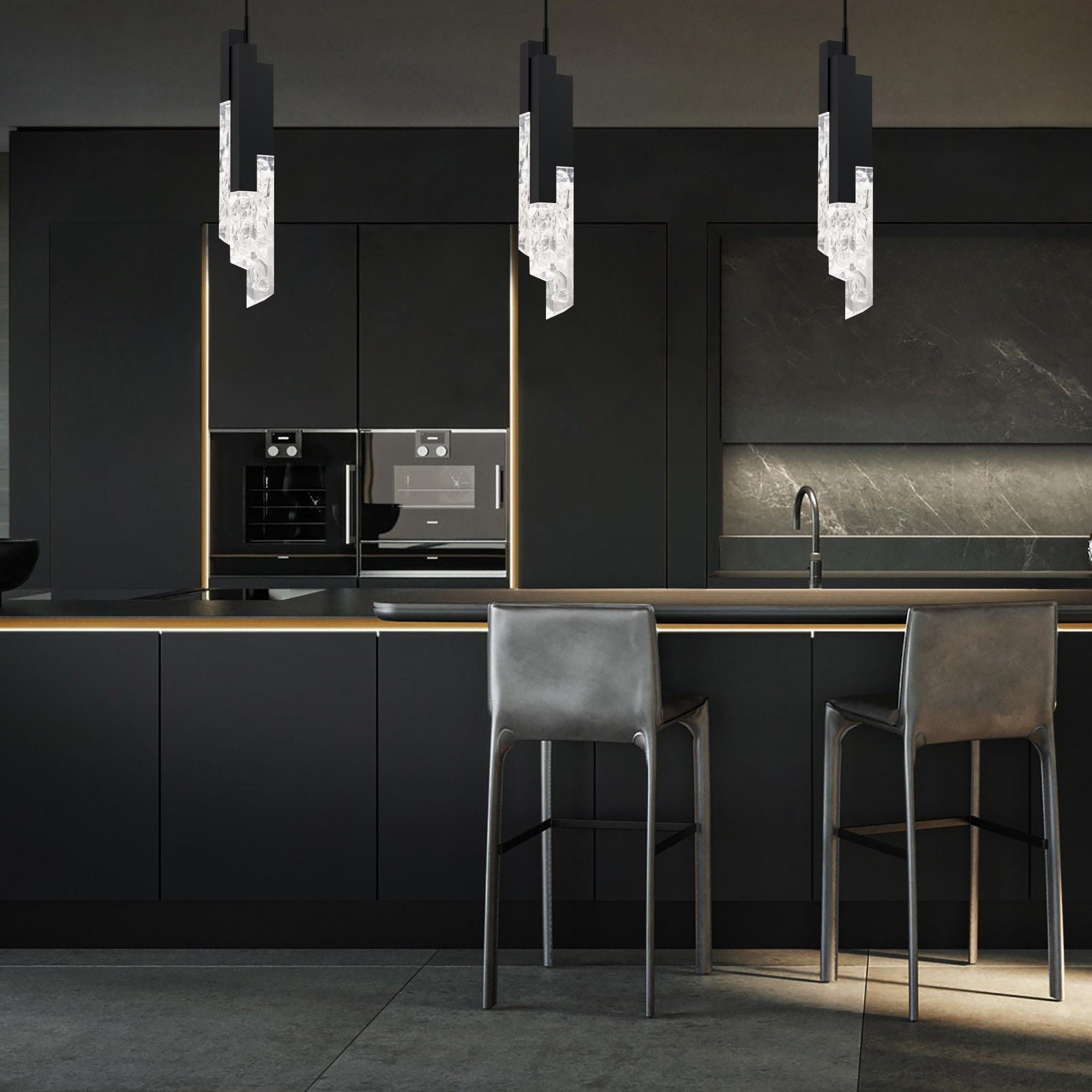 Montage 32" LED Mini Pendant, Black Finish - Bees Lighting