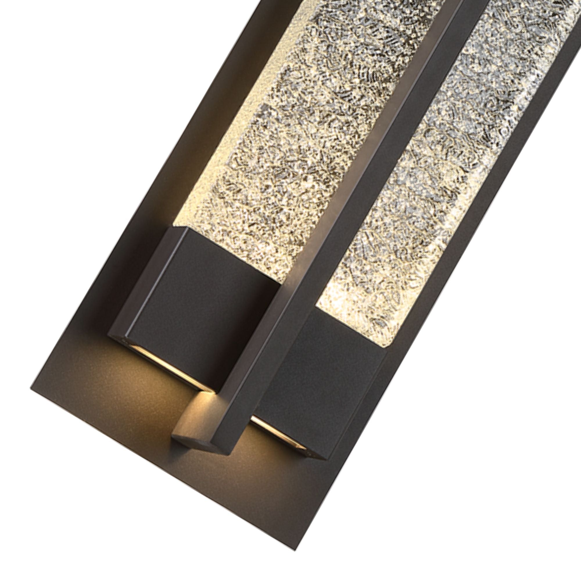 Omni 20" LED Outdoor Wall Sconce, Bronze Finish - Bees Lighting
