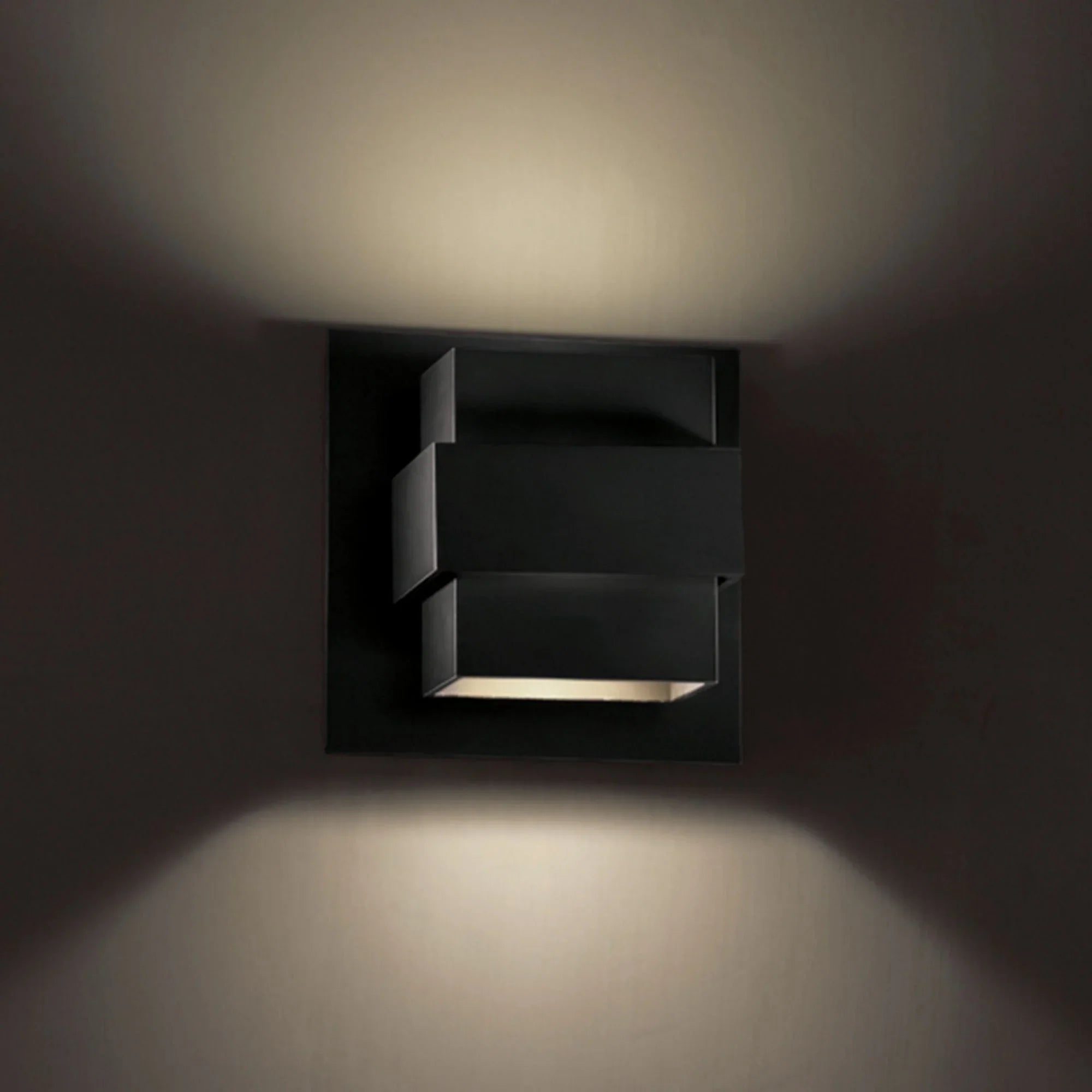 Pandora 7" LED Outdoor Wall Sconce, Oil Rubbed Bronze Finish