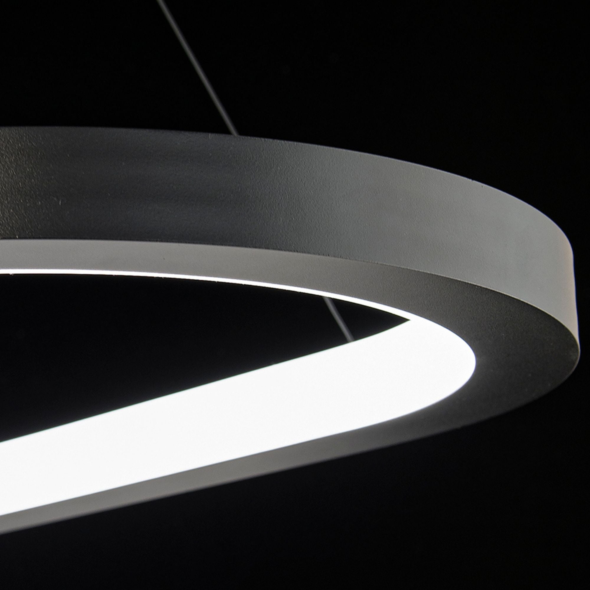 Racetrack 46" LED Linear Pendant, 3500K, Black Finish