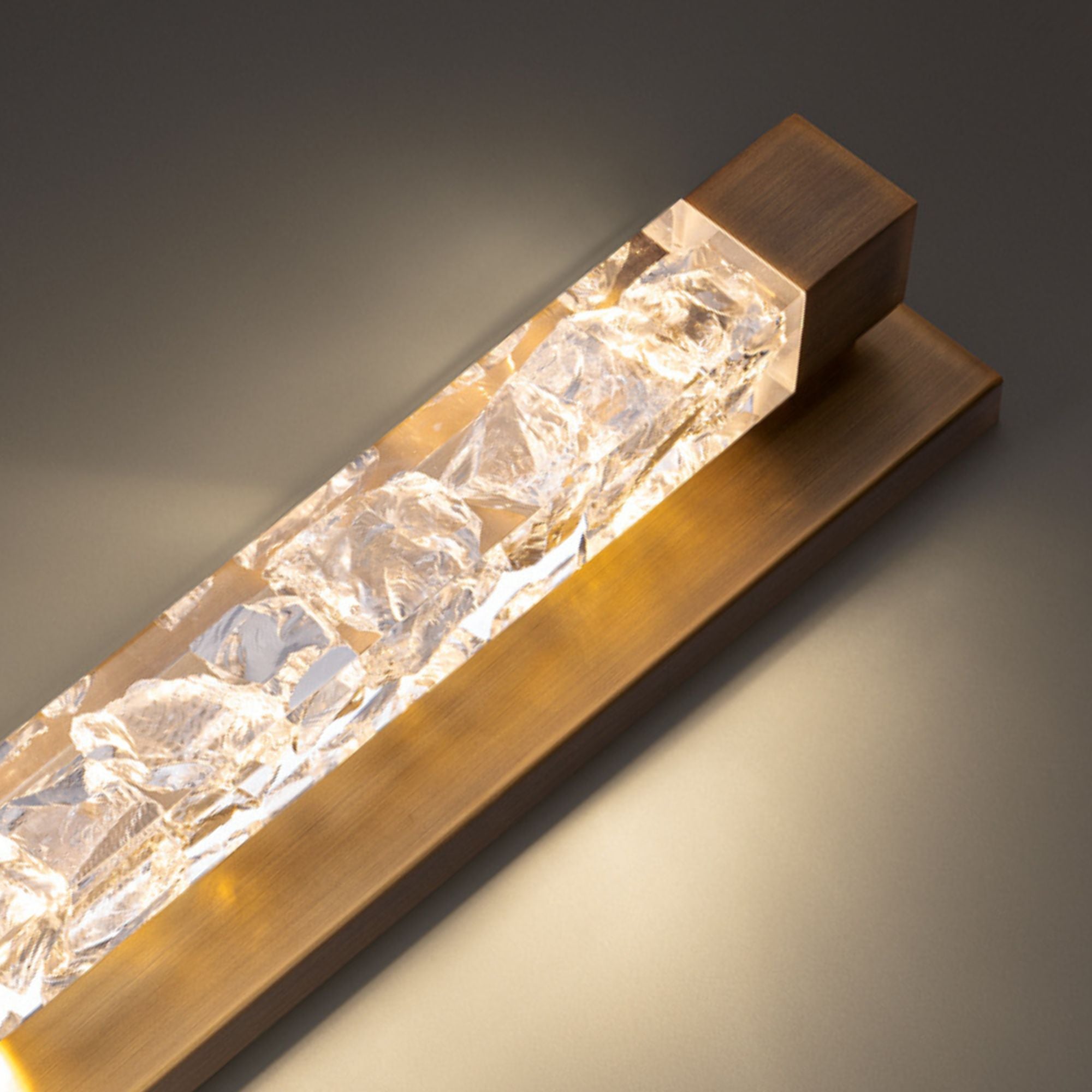 Terra 20" LED Vanity Light, Aged Brass Finish