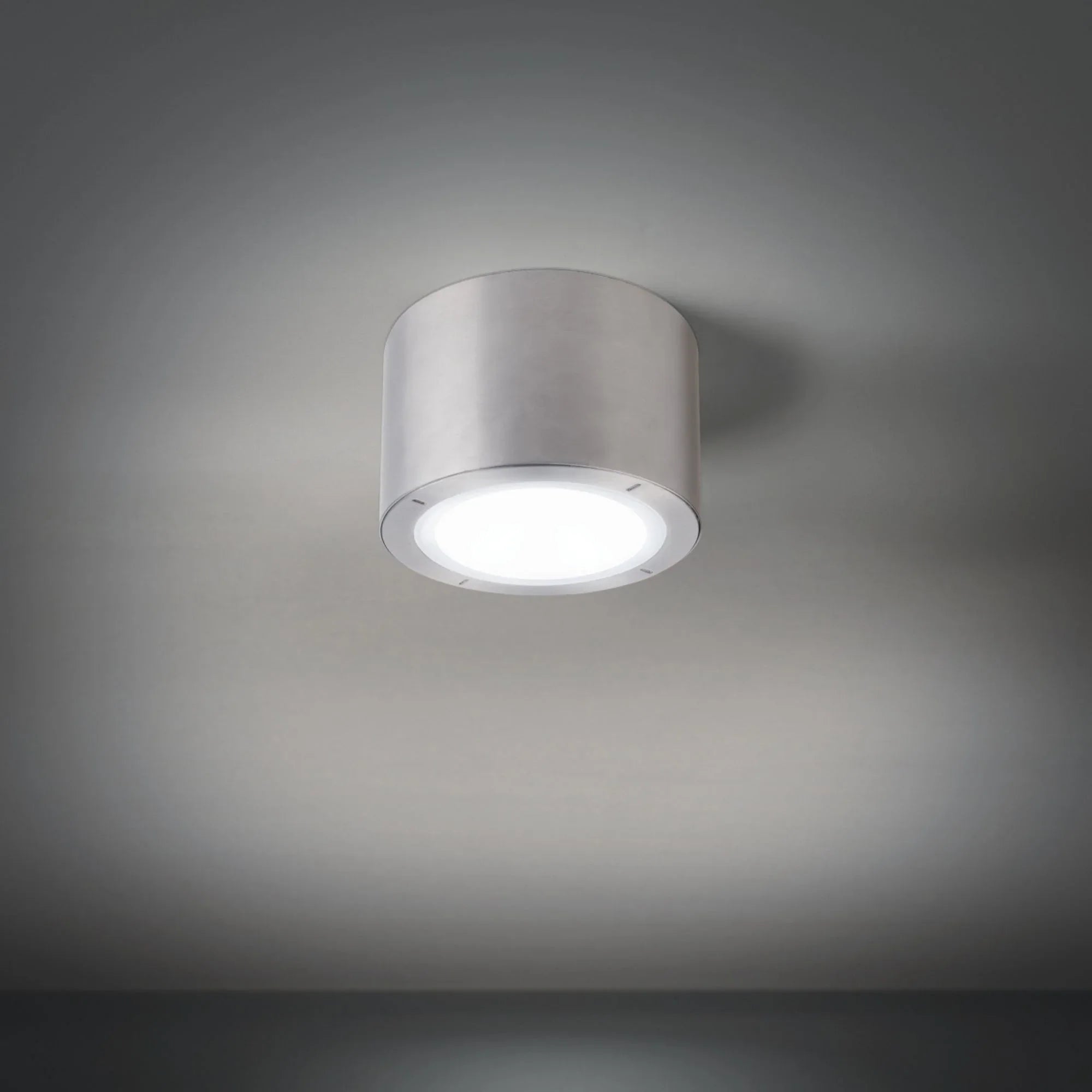 Vessel 6" LED Outdoor Flush Mount, Brushed Aluminum Finish