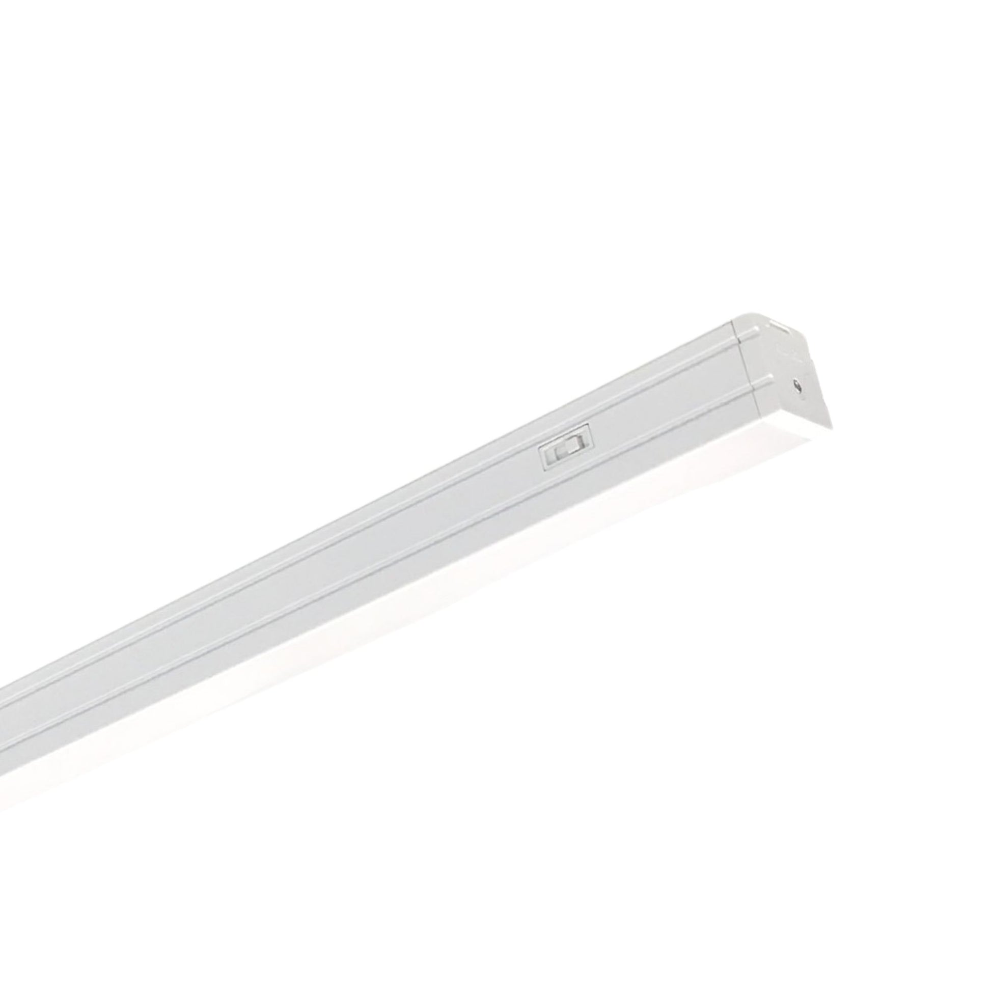 120V Bravo FROST Tunable White LED Linear - Bees Lighting