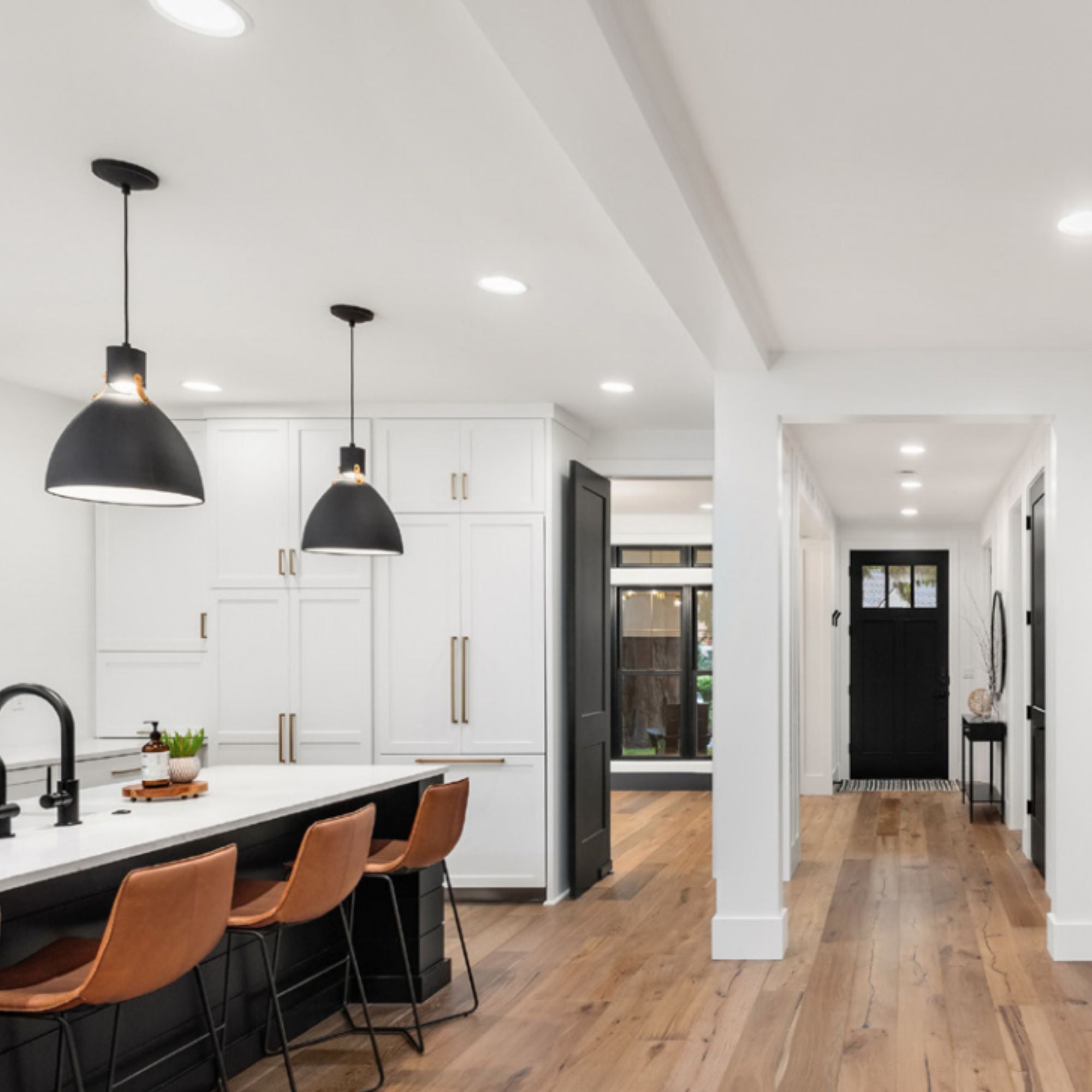 4" CCT-Adjustable LED Recessed Downlight, 7W, 650 Lm, Smooth Trim, Pack of 12