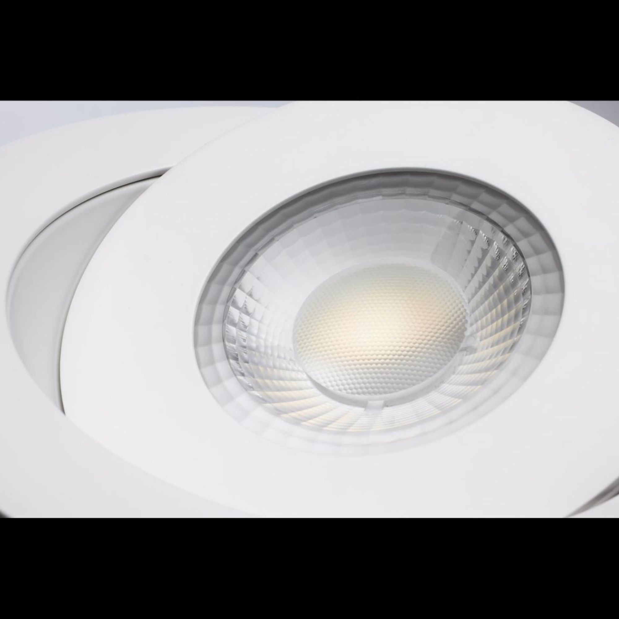 Elena 22-Inch LED Under Cabinet Light with USB Charging Ports, White