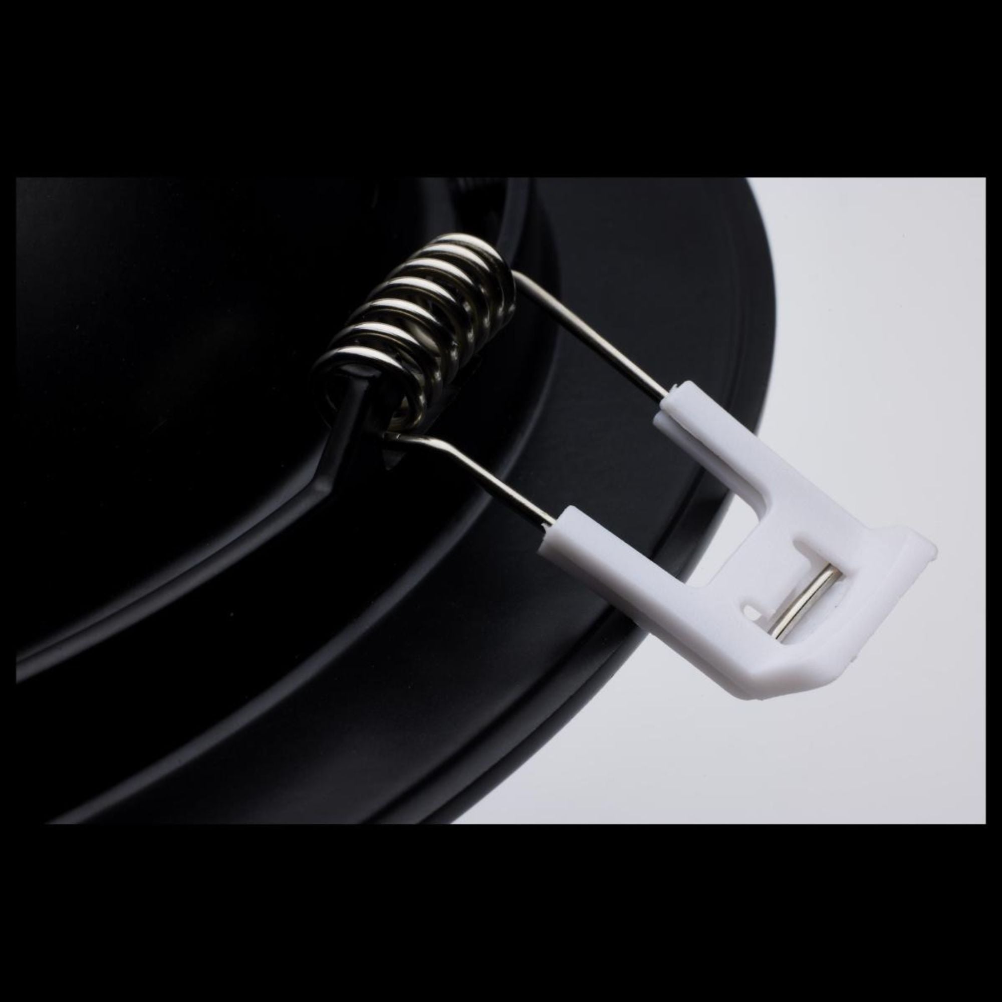 SATCO|NUVO - Starfish 6" Smart Gimbal LED Recessed Light, 1250lm, RGB, 120-277V, Black | Bees Lighting