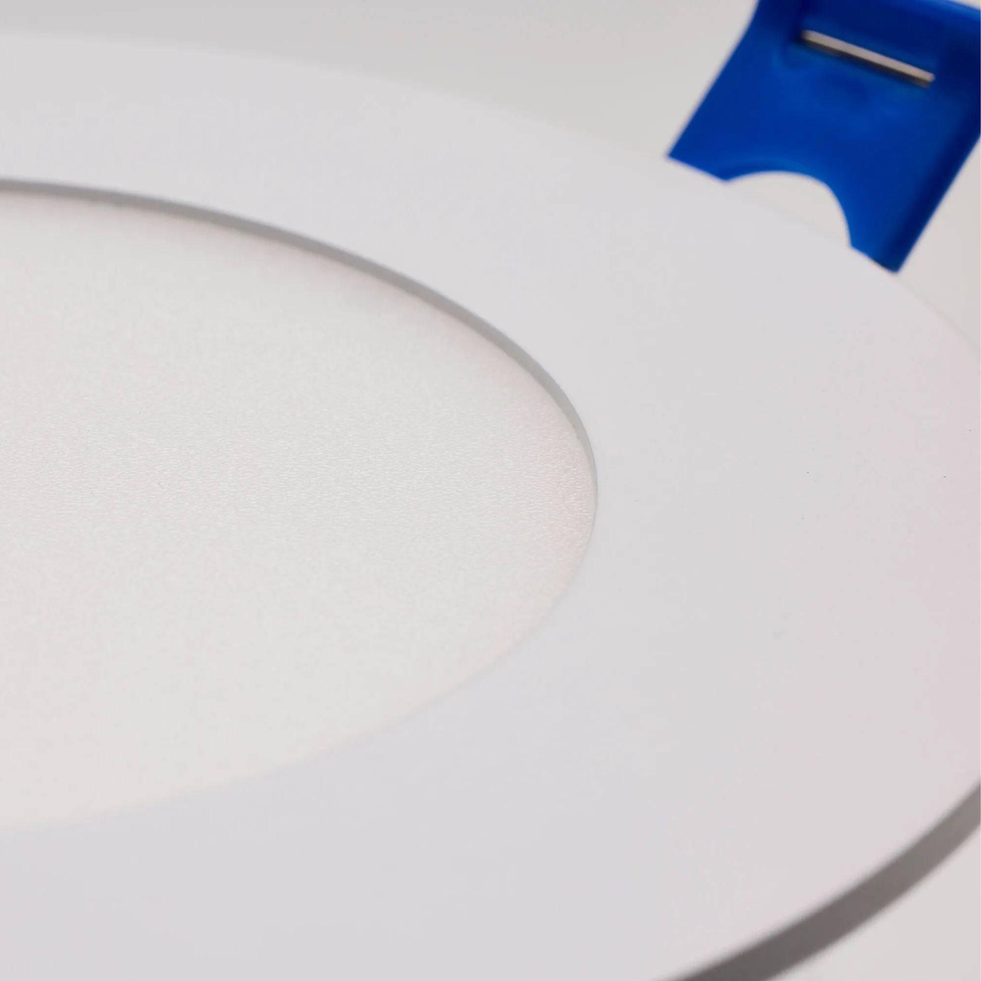 SATCO|NUVO - Starfish 4" Smart LED Slimfit Downlight, 8W, 650lm, RGB, White Round Trim | Bees Lighting