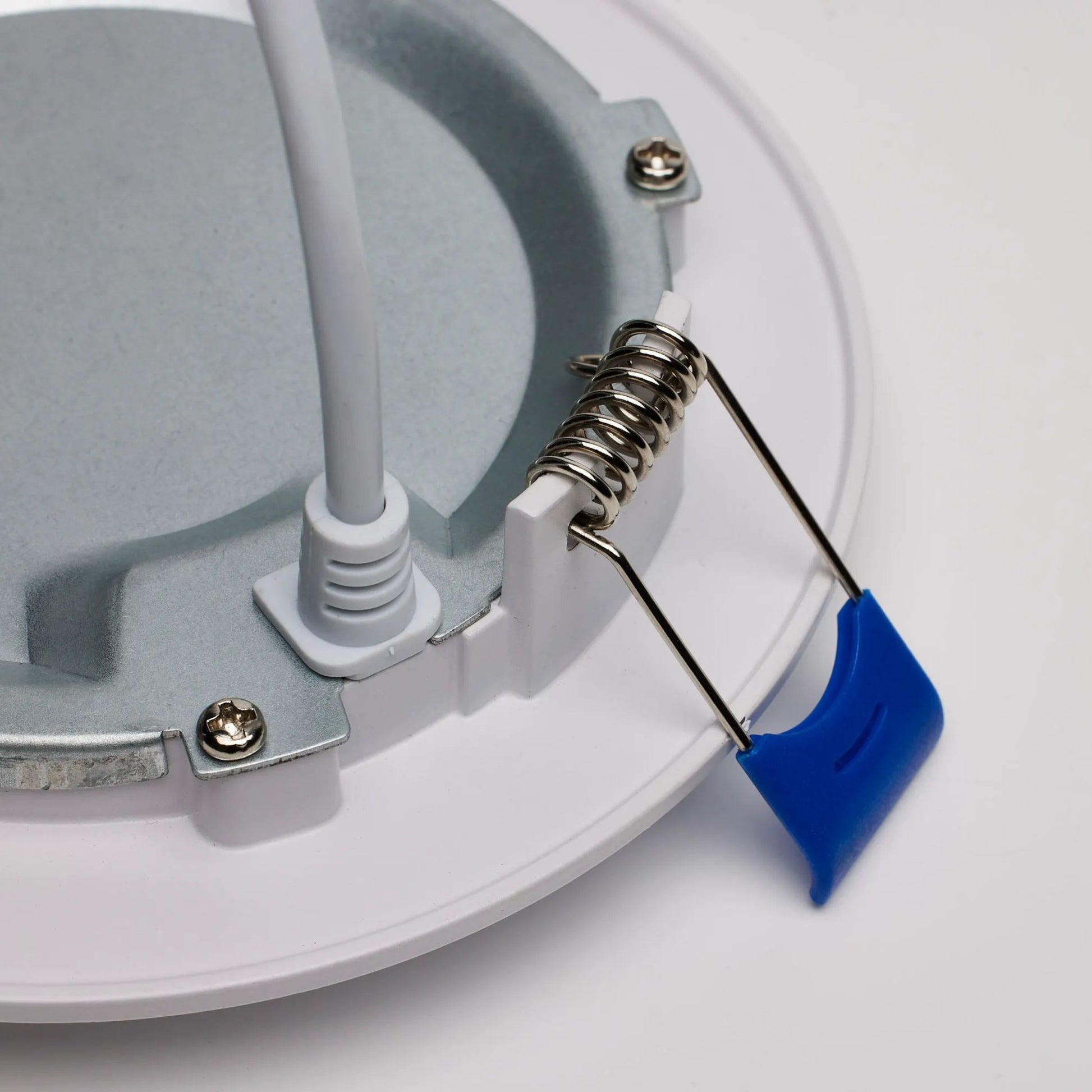 SATCO|NUVO - Starfish 4" Smart LED Slimfit Downlight, 8W, 650lm, RGB, White Round Trim | Bees Lighting