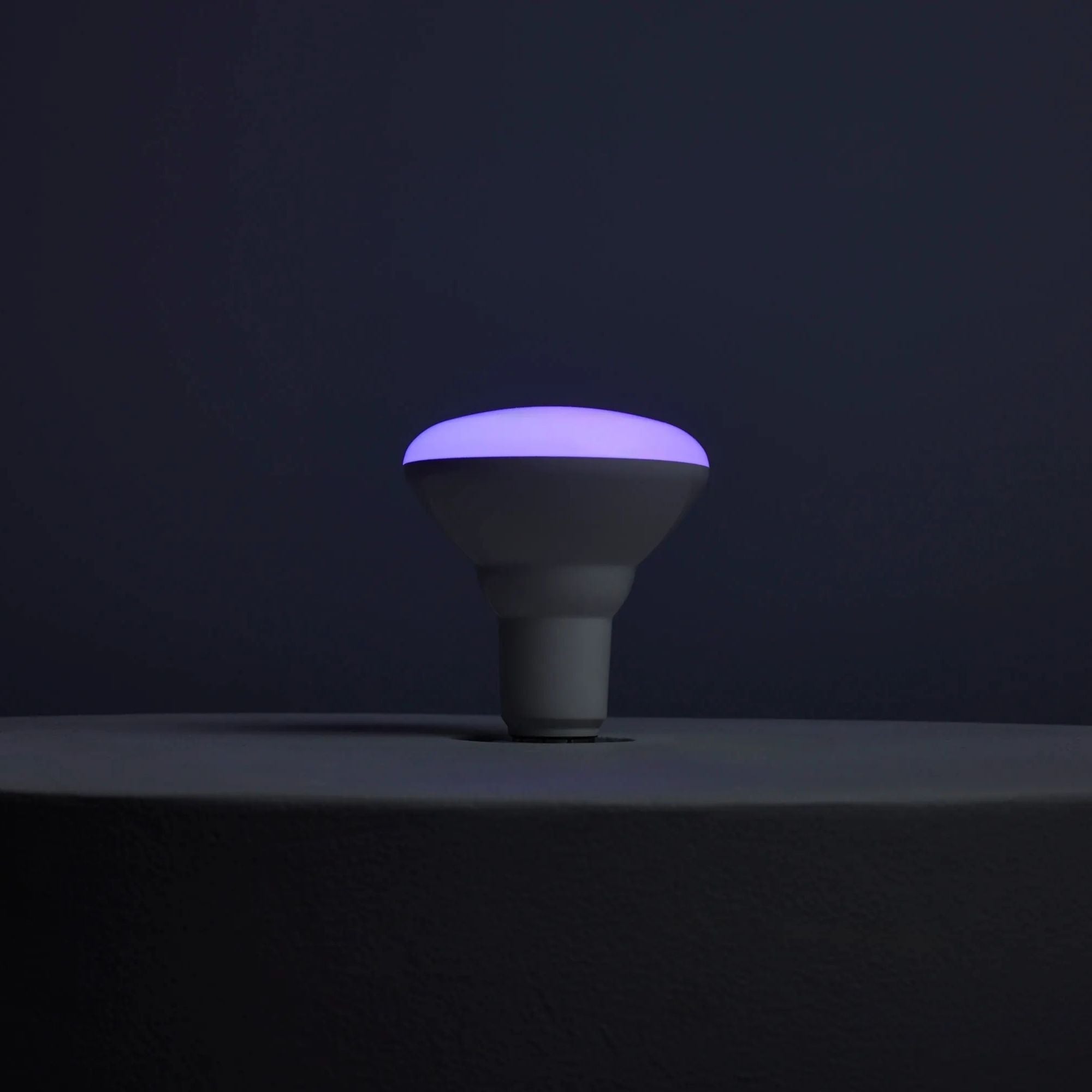 Starfish BR30 Wi-Fi Smart LED Bulb, 10W, 800 Lm, 27K-50K RGBTW, E26 Base, 120V